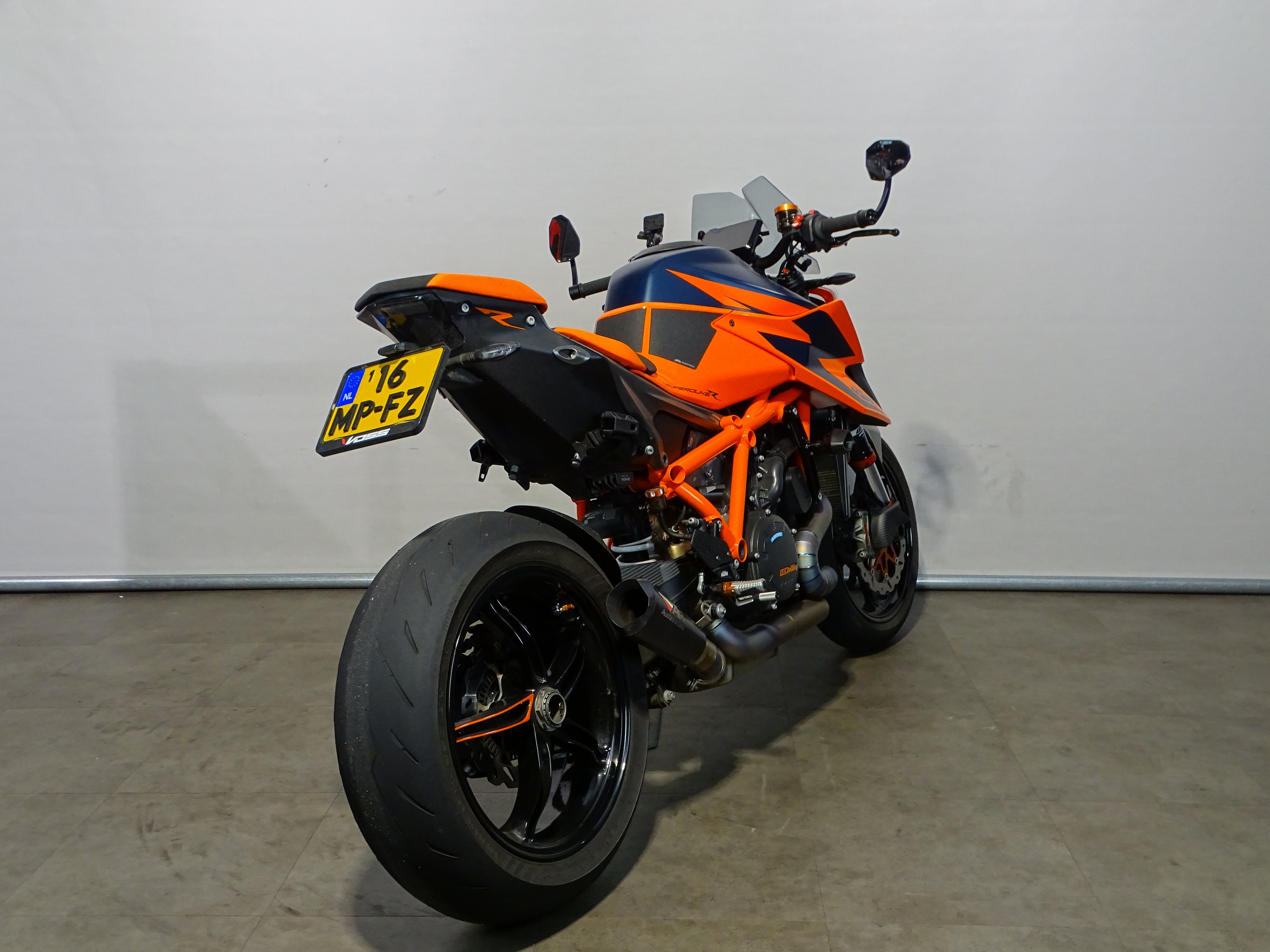 KTM 1290 SUPERDUKE R ABS