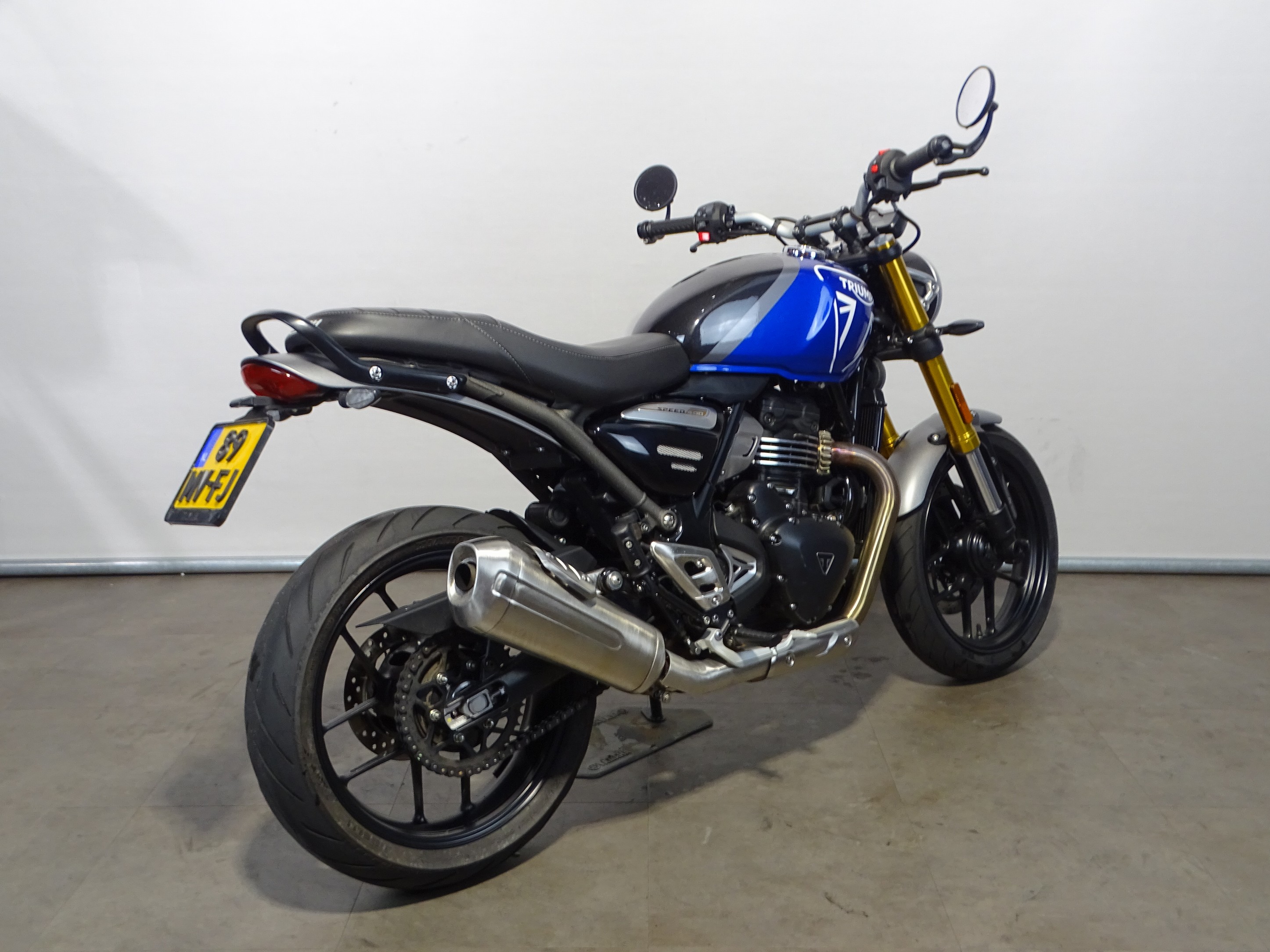 TRIUMPH SPEED 400