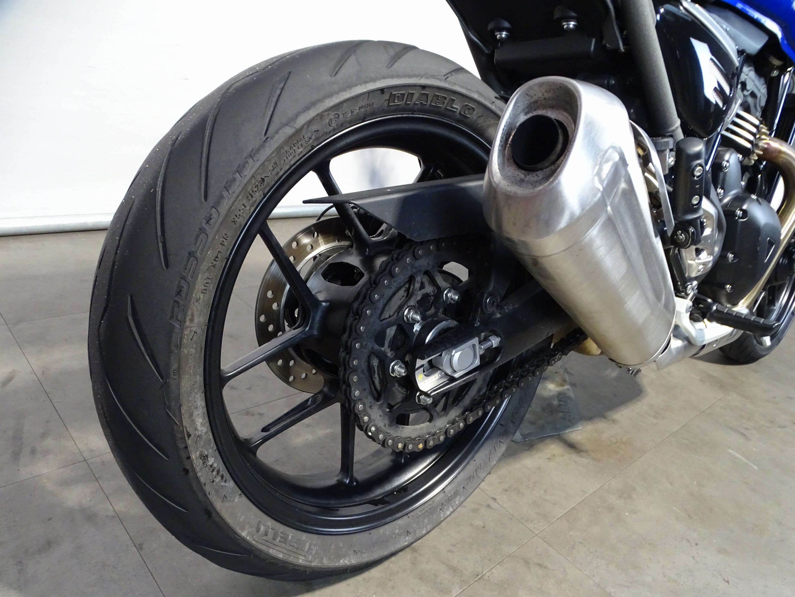 TRIUMPH SPEED 400