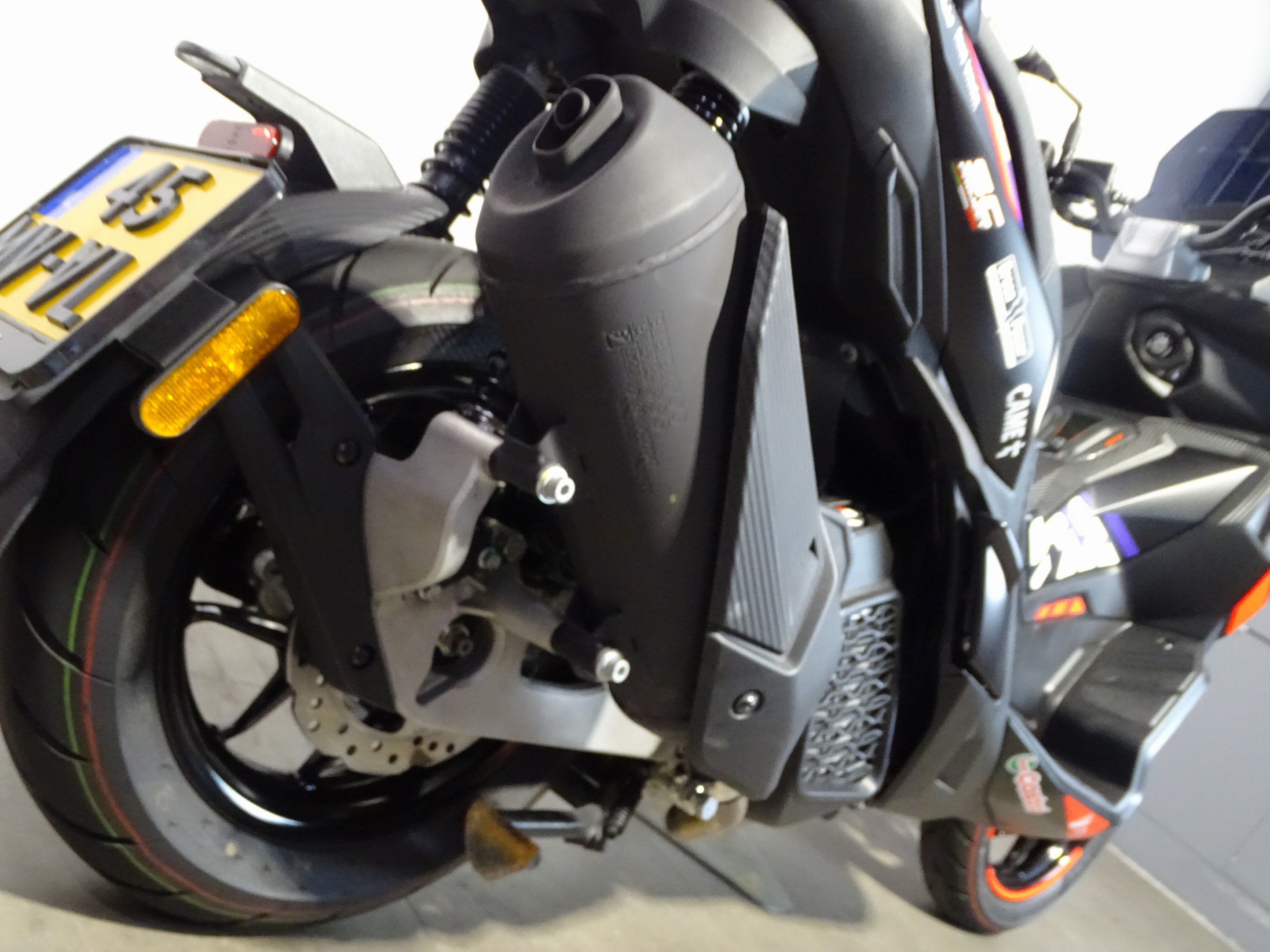 APRILIA SR GT 200 REPLICA