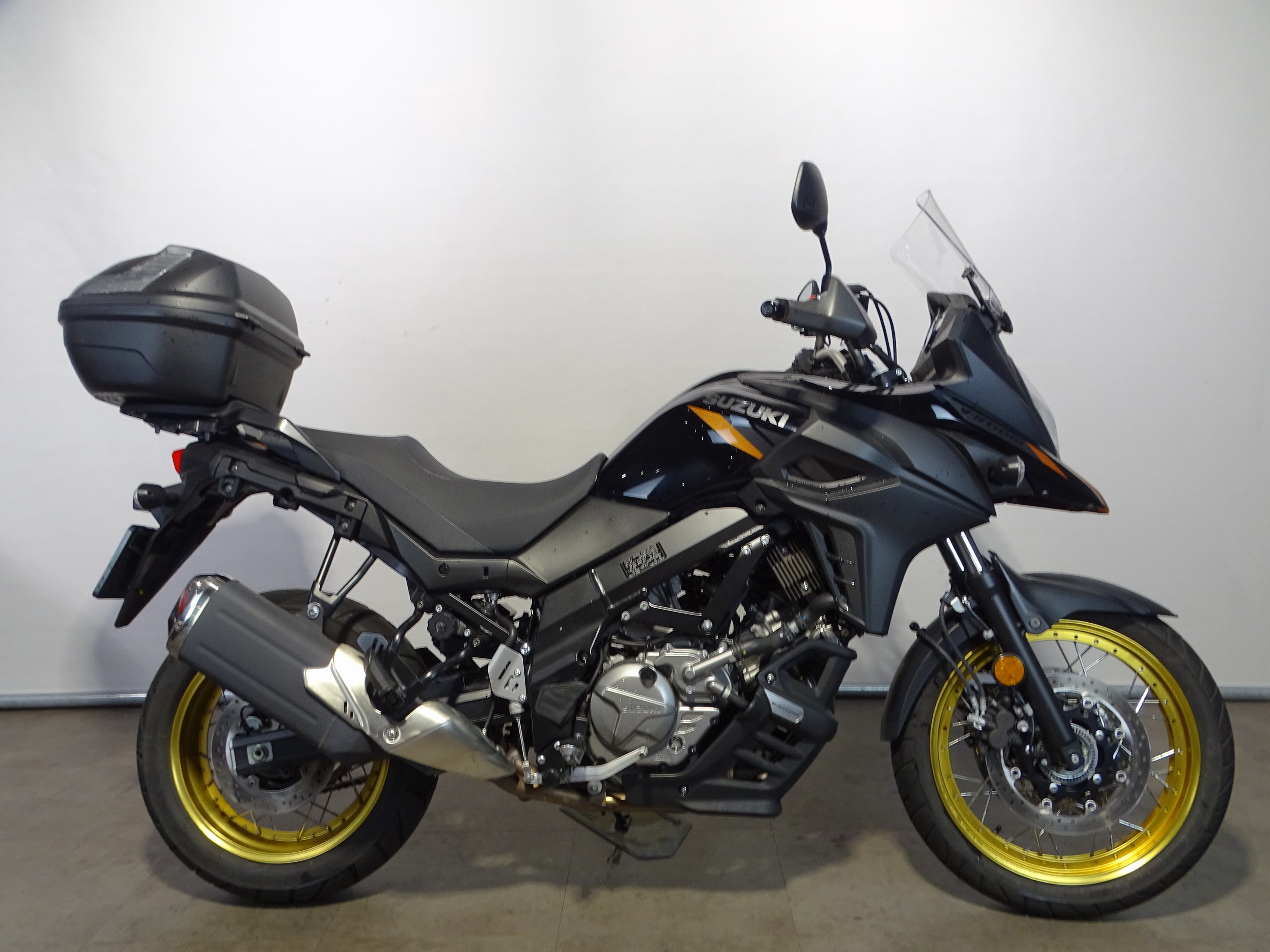 SUZUKI DL 650 XTA