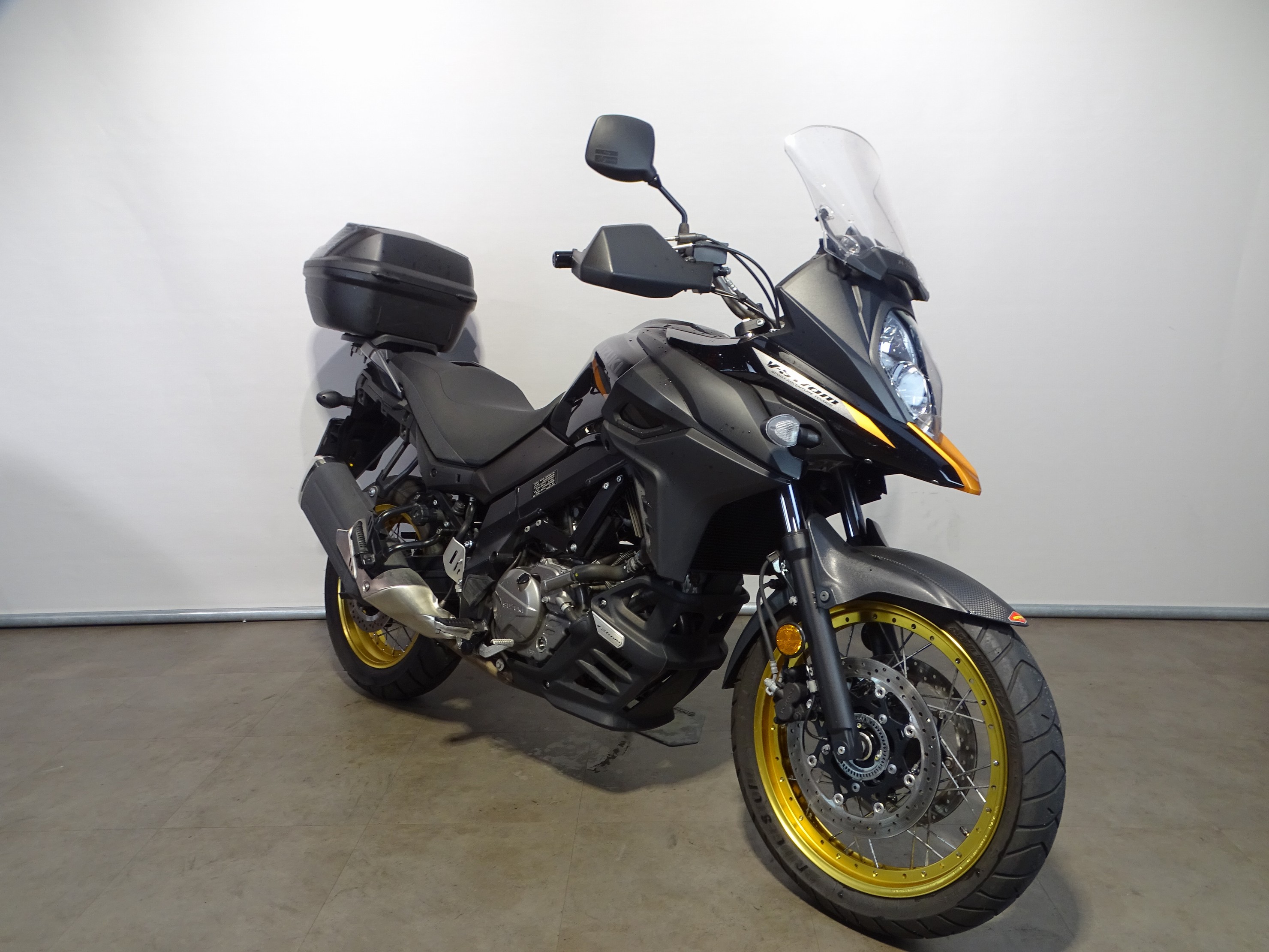 SUZUKI DL 650 XTA