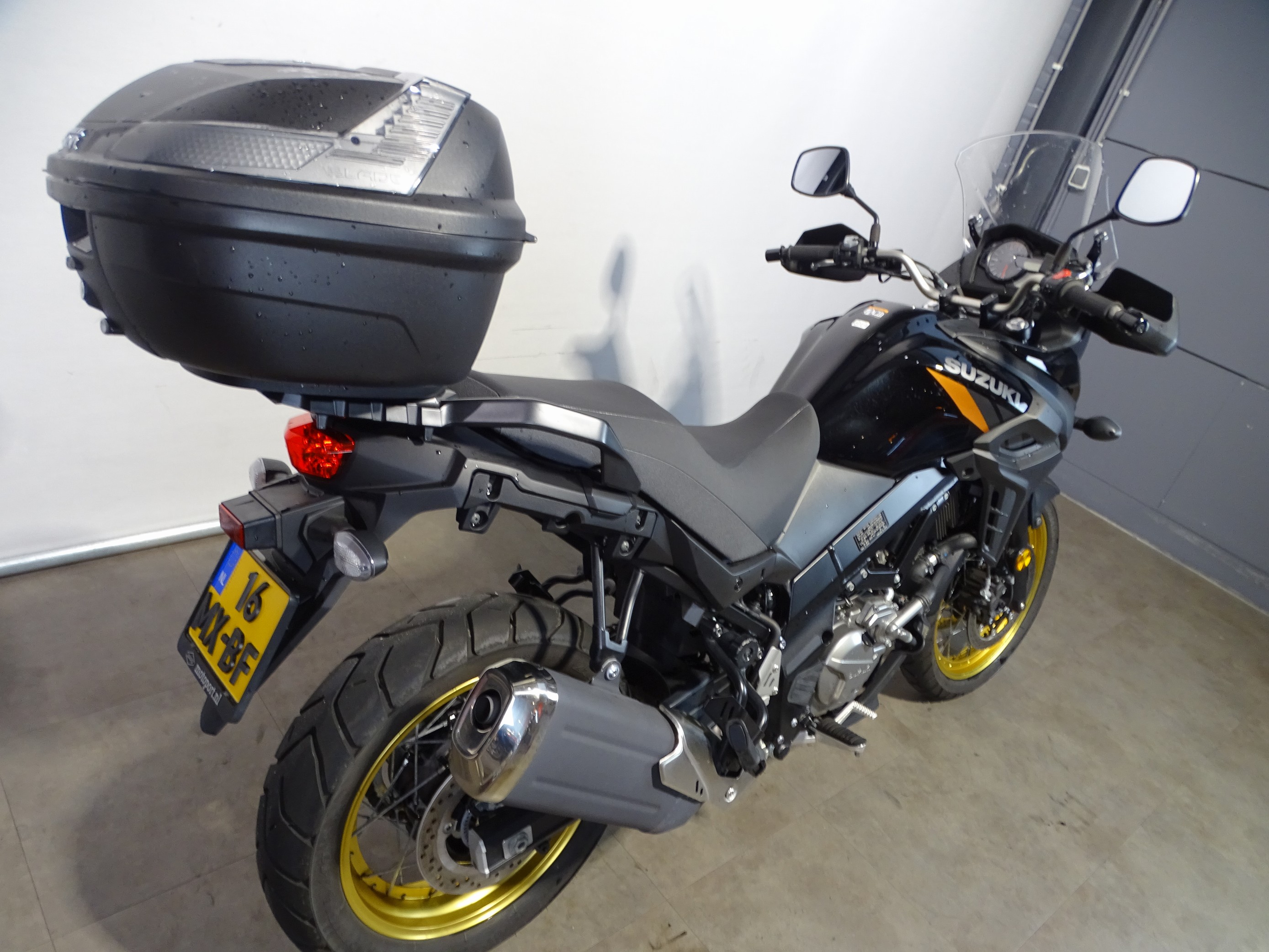 SUZUKI DL 650 XTA