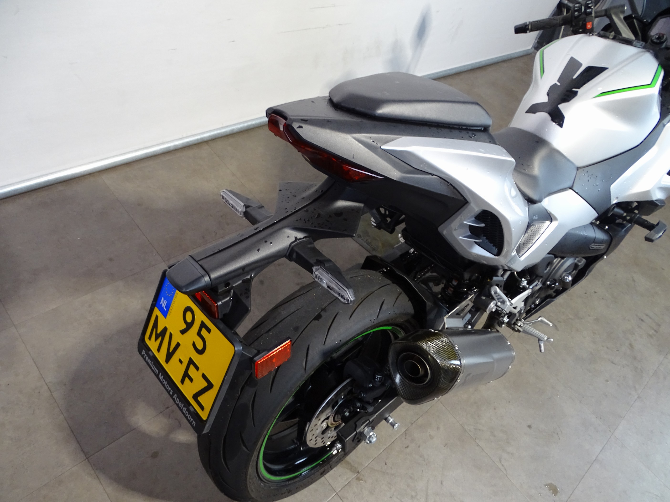 KAWASAKI NINJA 7 HYBRID