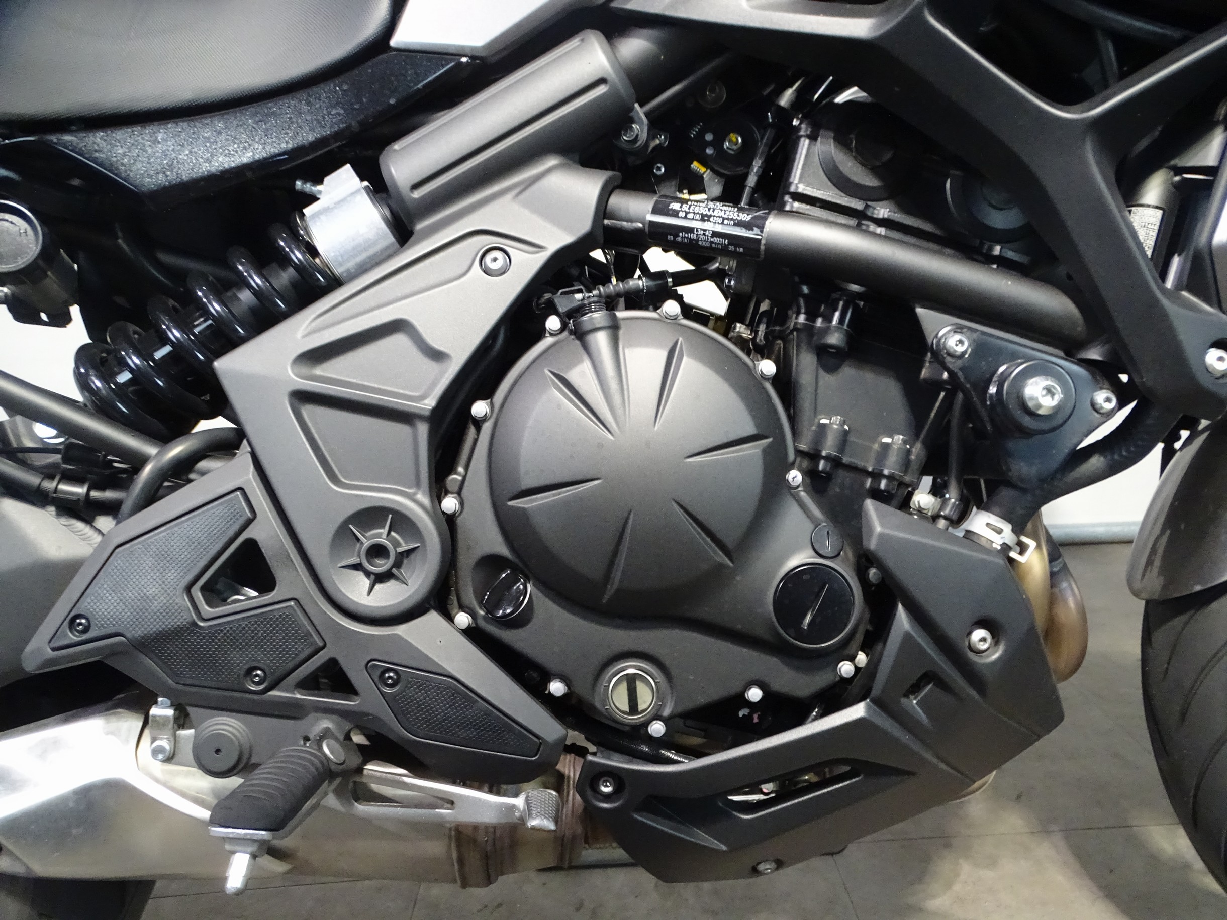 KAWASAKI VERSYS 650