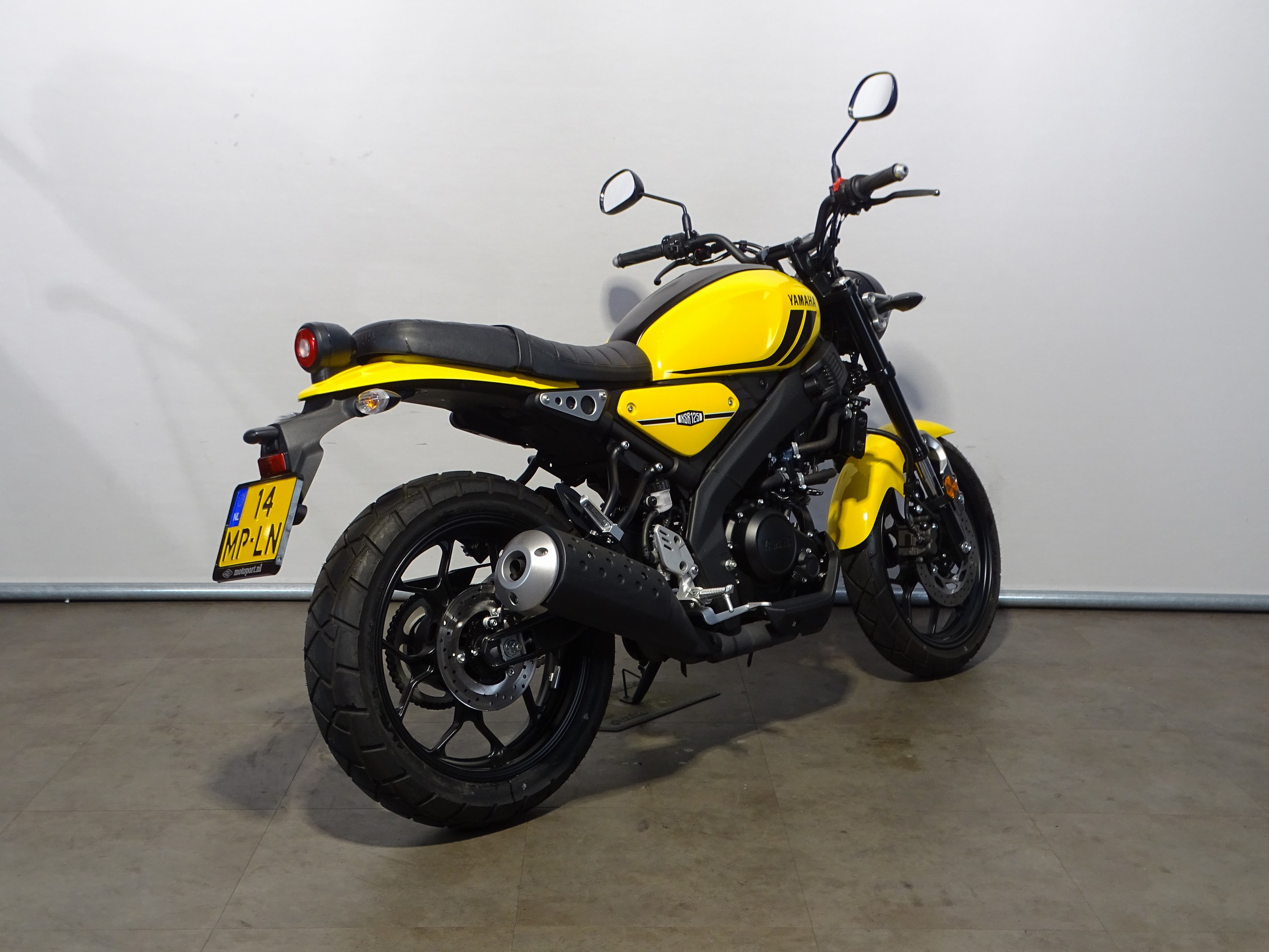 YAMAHA XSR 125