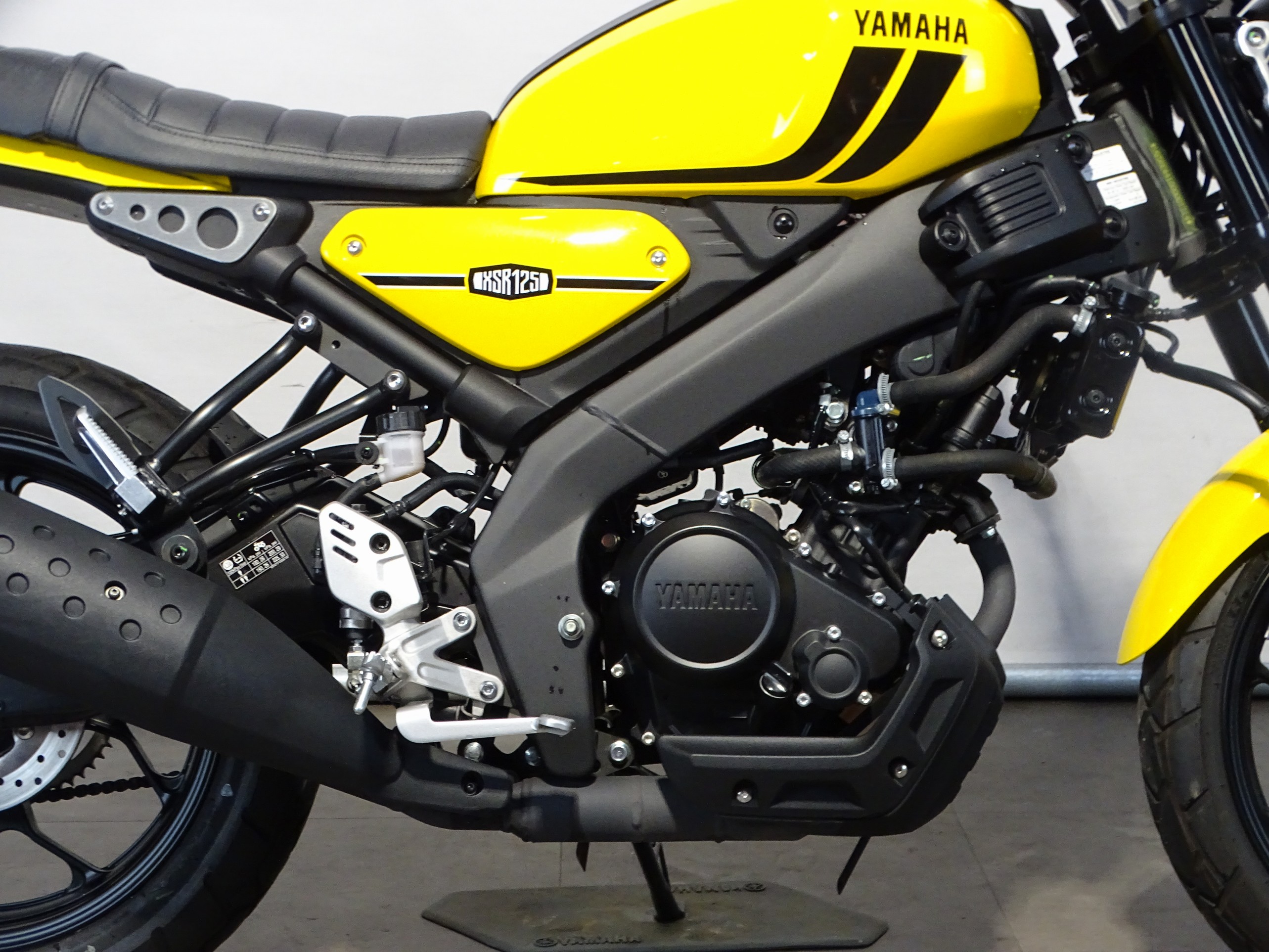 YAMAHA XSR 125