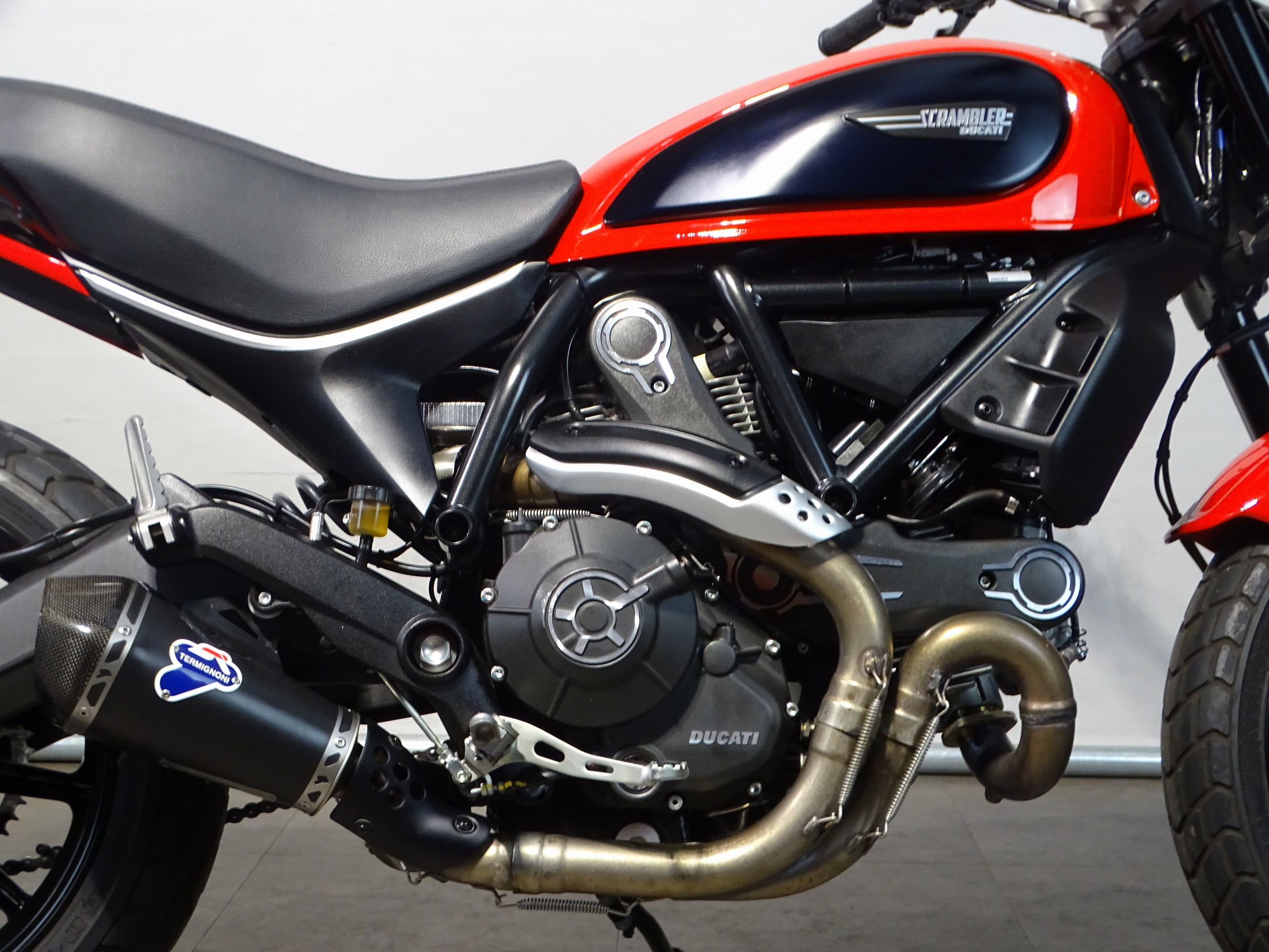 DUCATI SCRAMBLER ICON