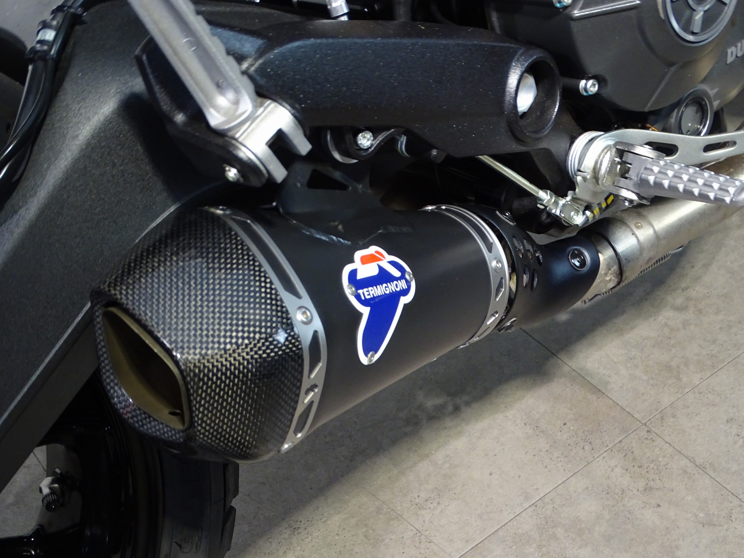 DUCATI SCRAMBLER ICON