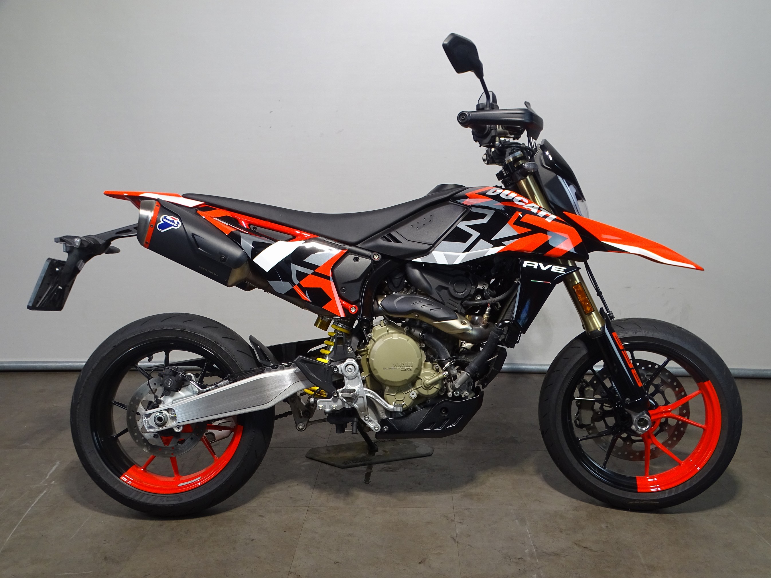 DUCATI HYPERMOTARD 698 MONO RVE