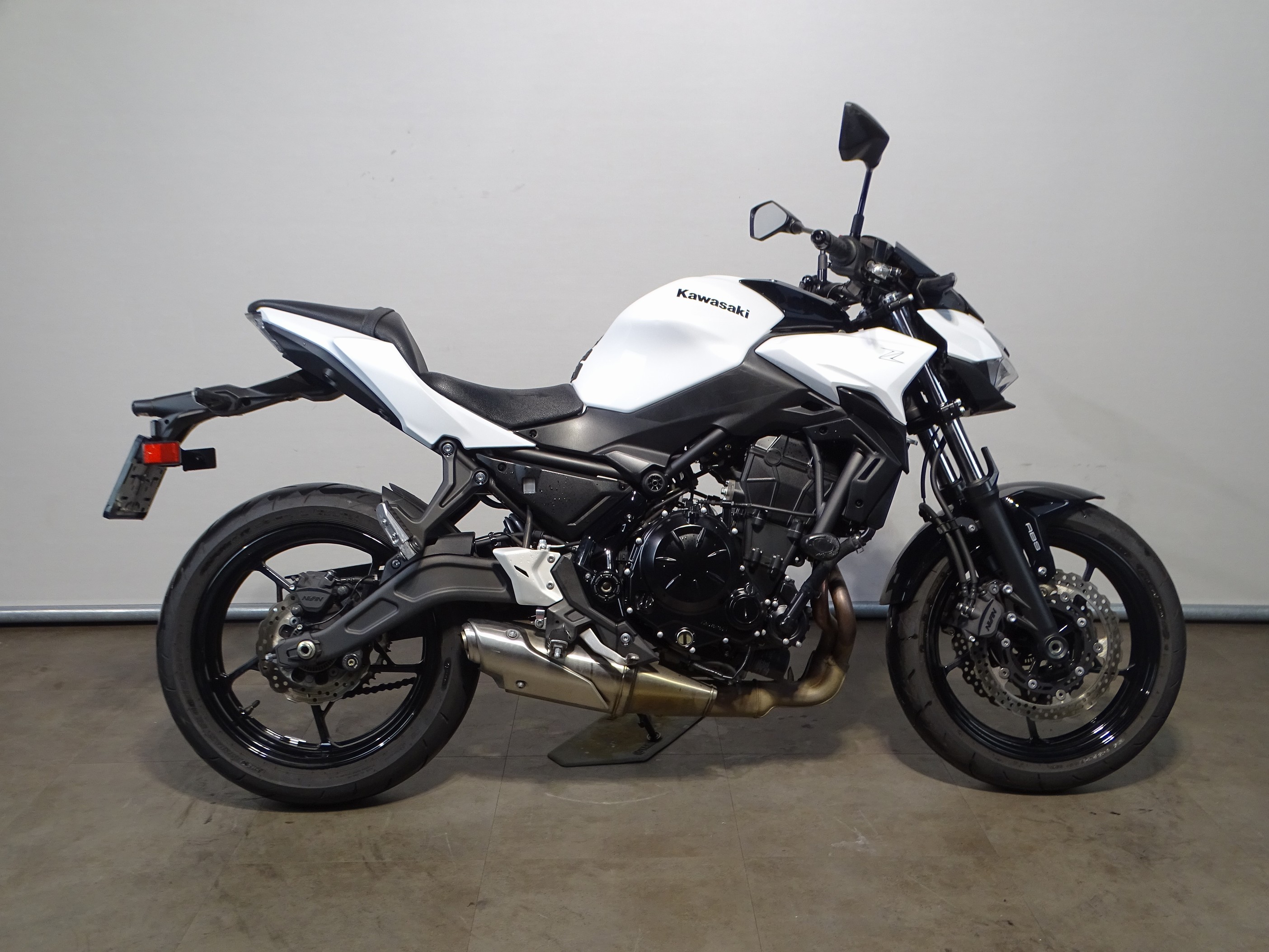 KAWASAKI Z 650