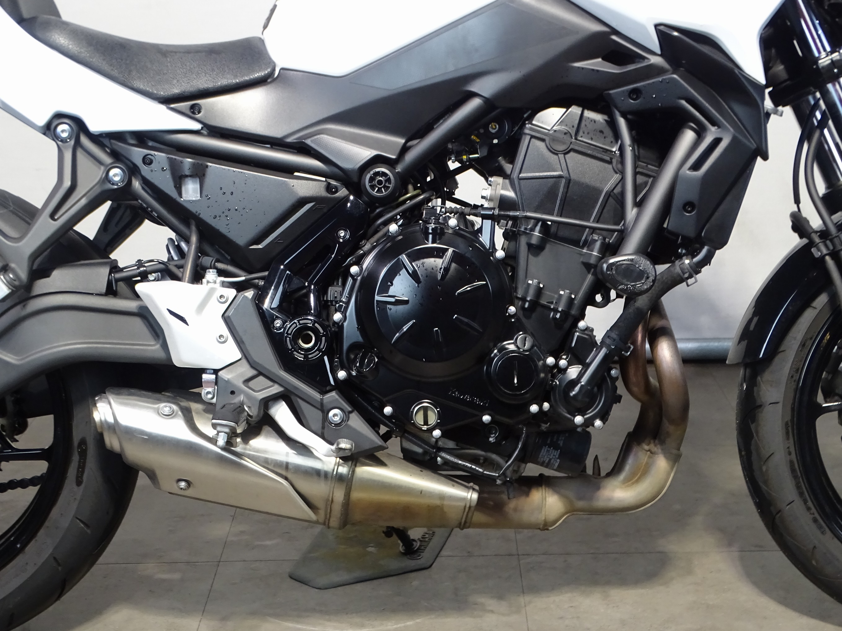 KAWASAKI Z 650
