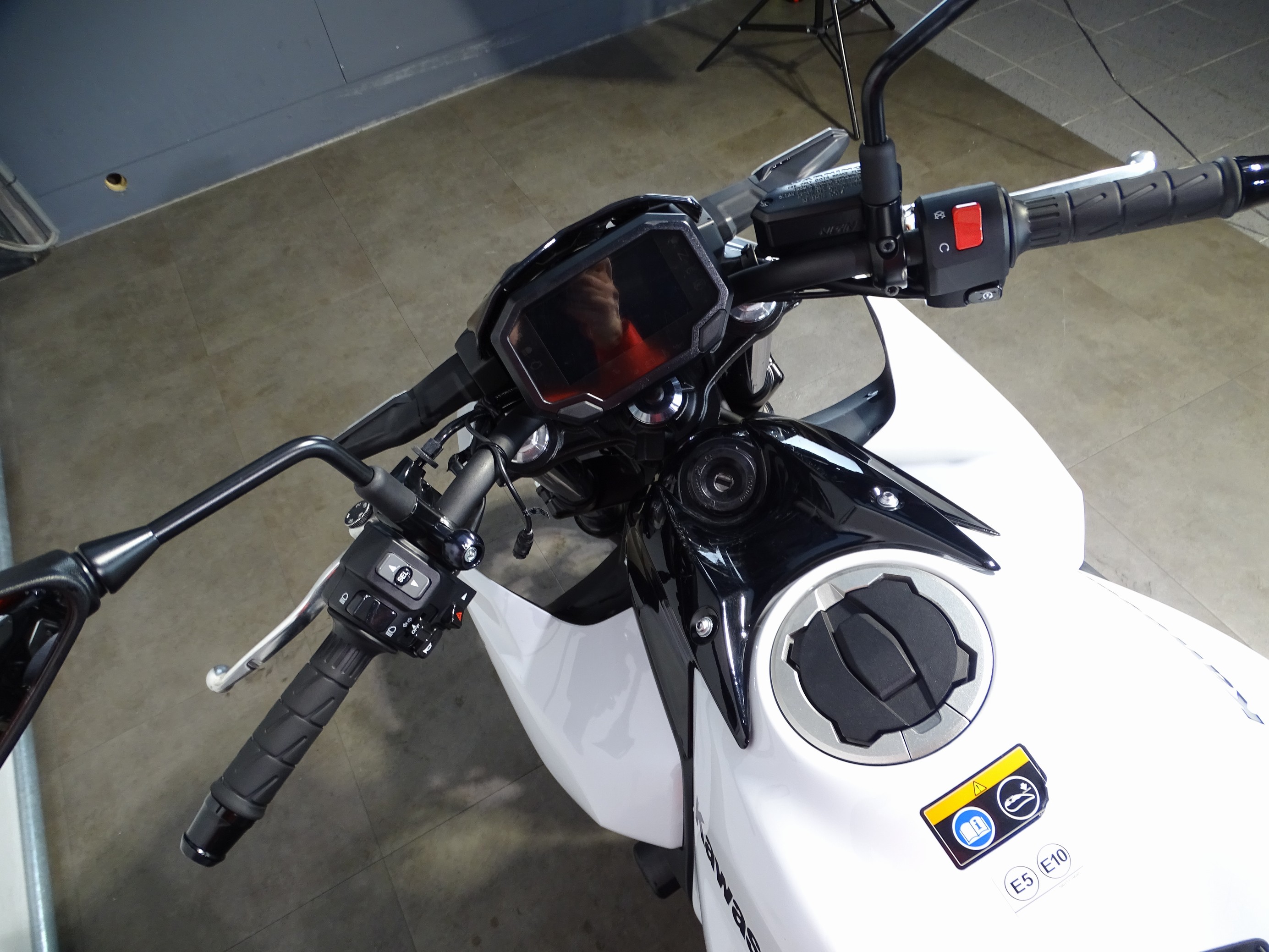 KAWASAKI Z 650