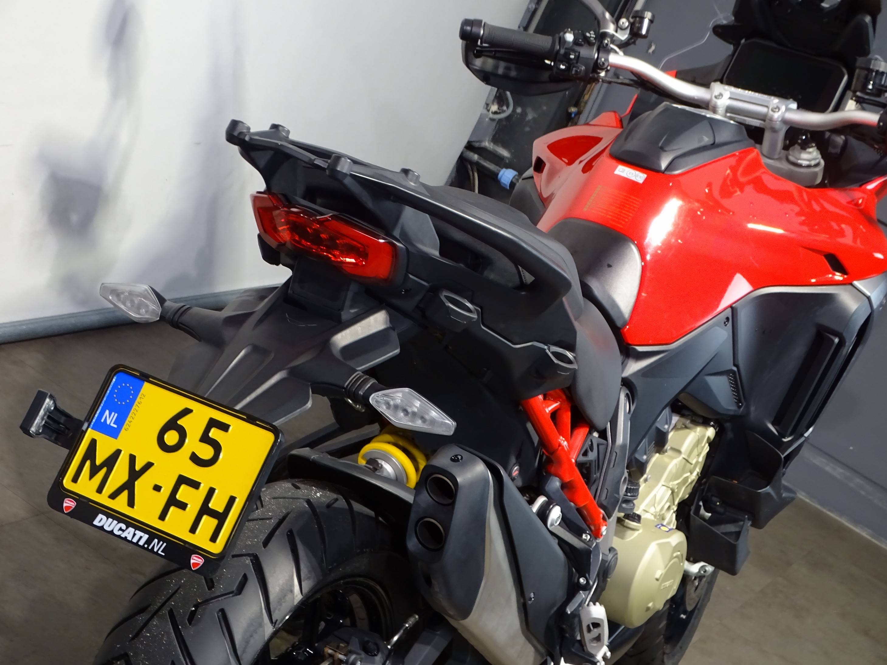 DUCATI MULTISTRADA V4 S RADAR