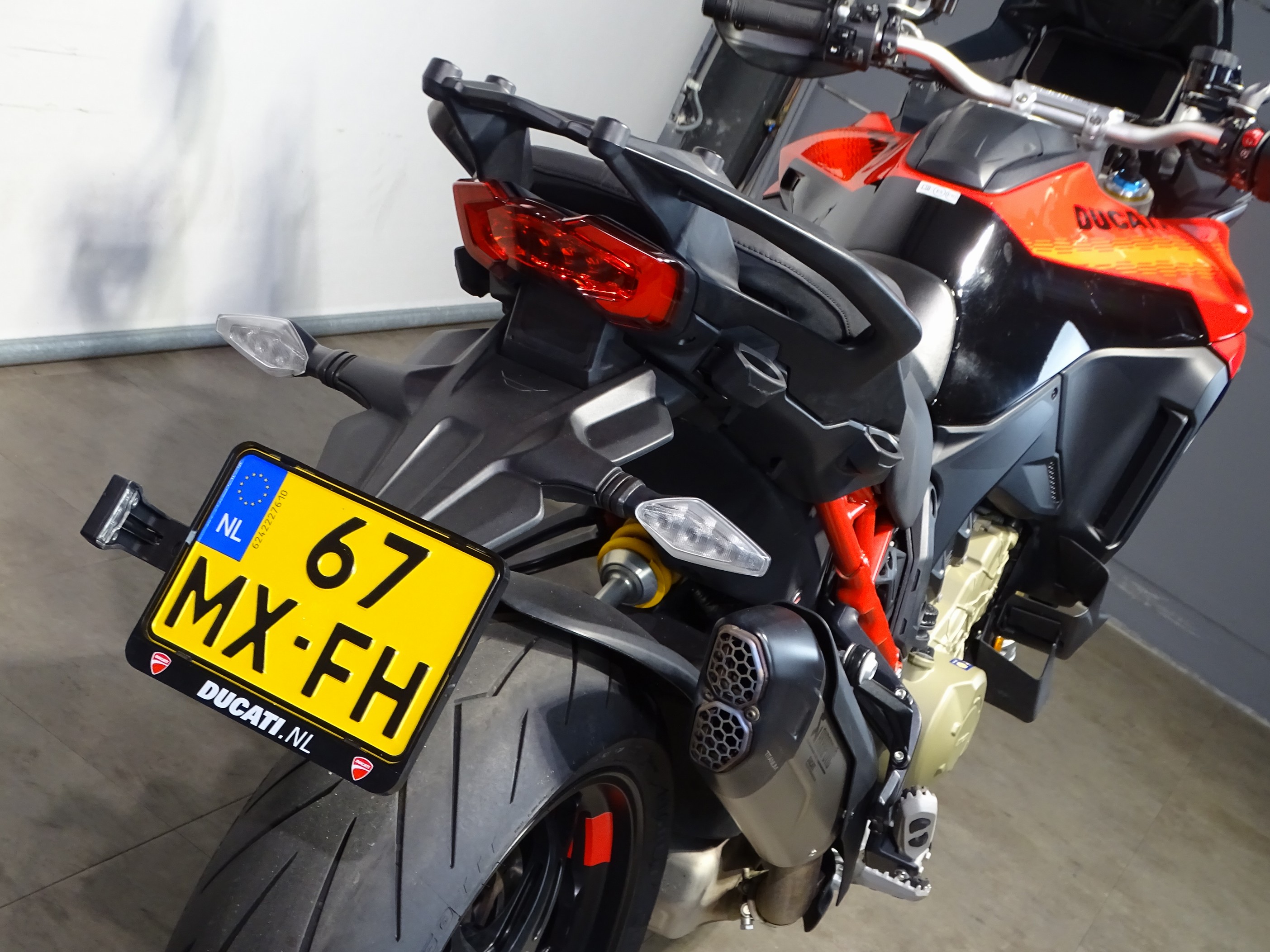 DUCATI MULTISTRADA V4 PIKES PEAK