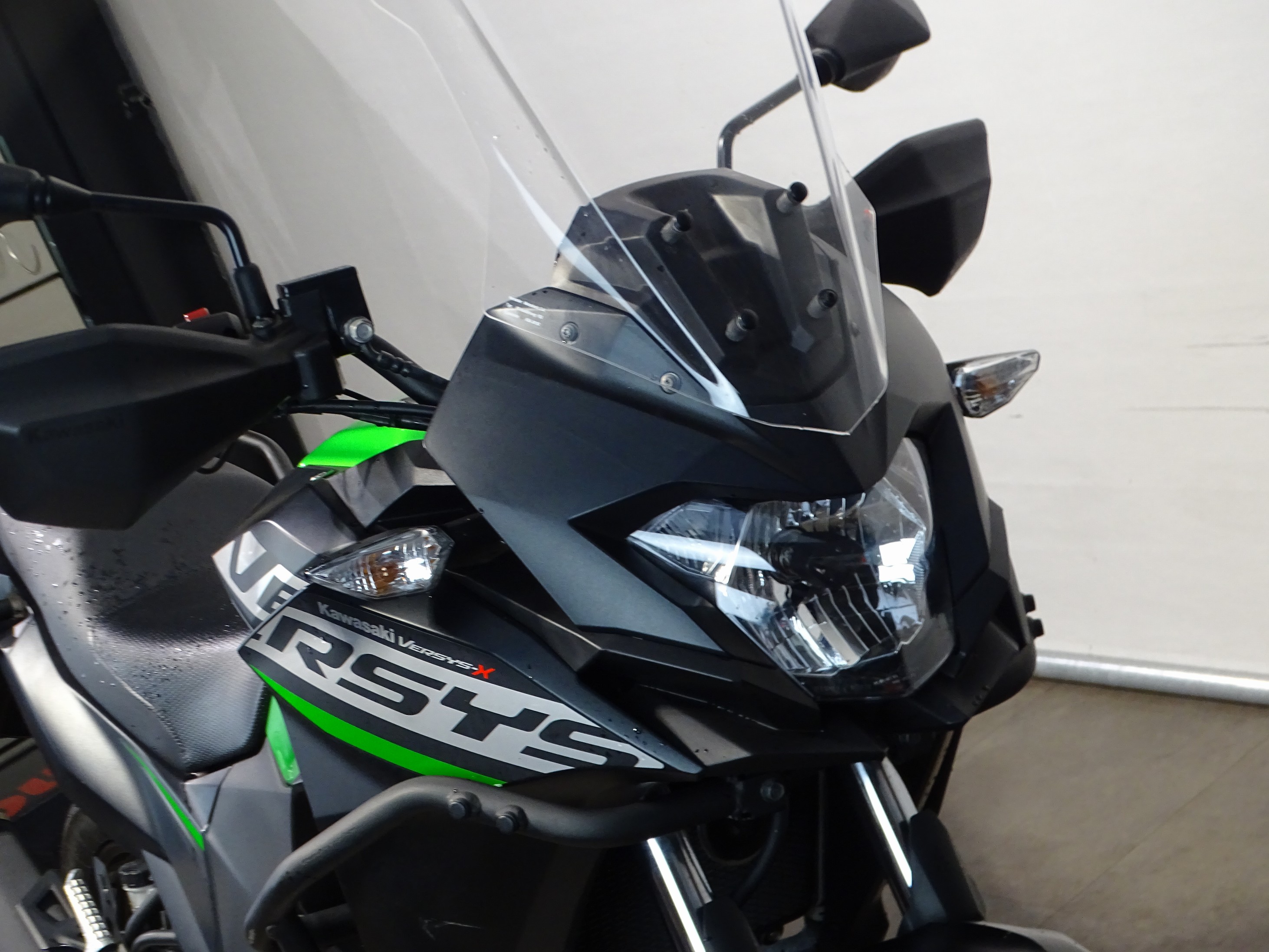 KAWASAKI VERSYS-X 300
