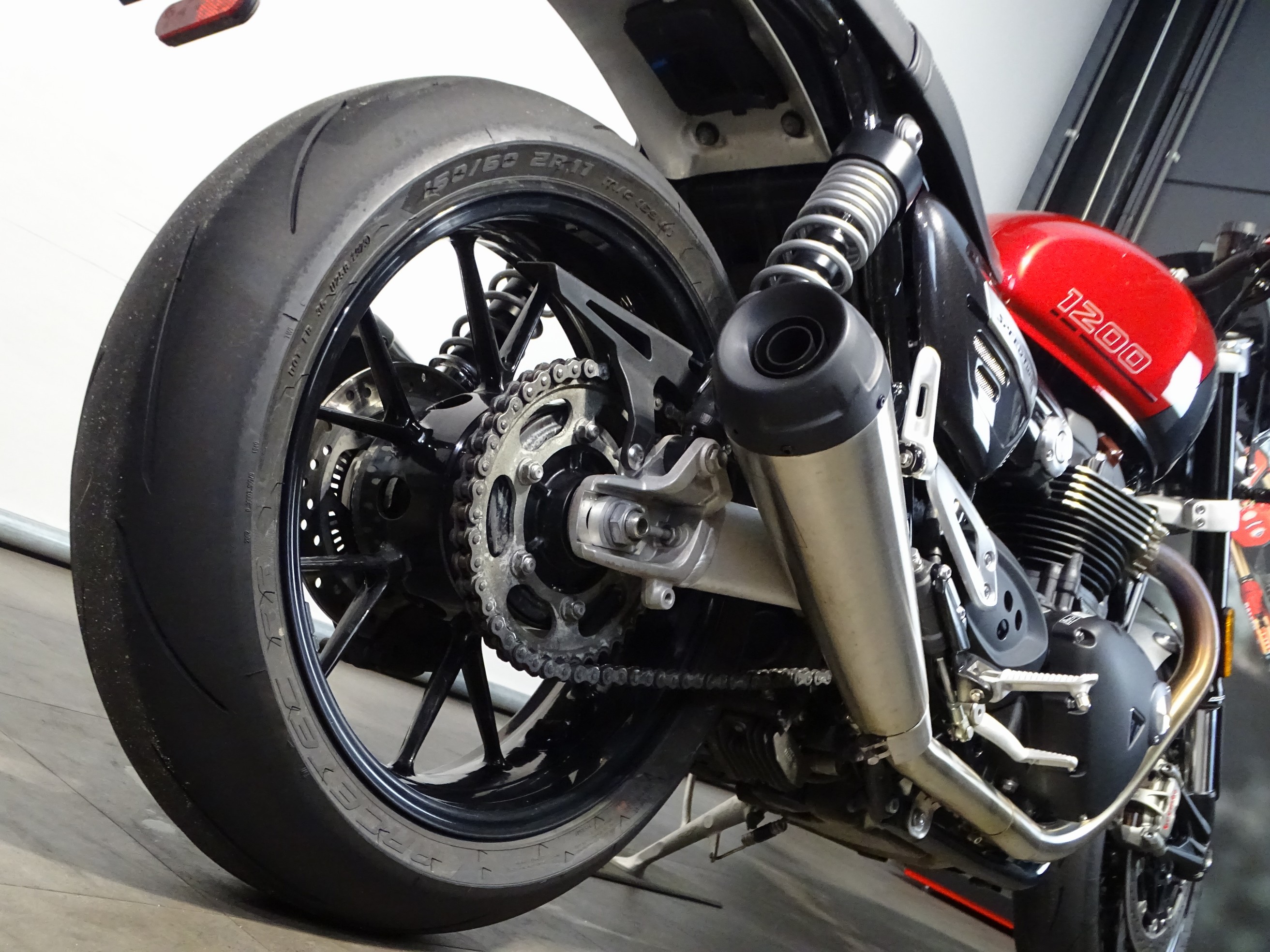 TRIUMPH SPEED TWIN 1200