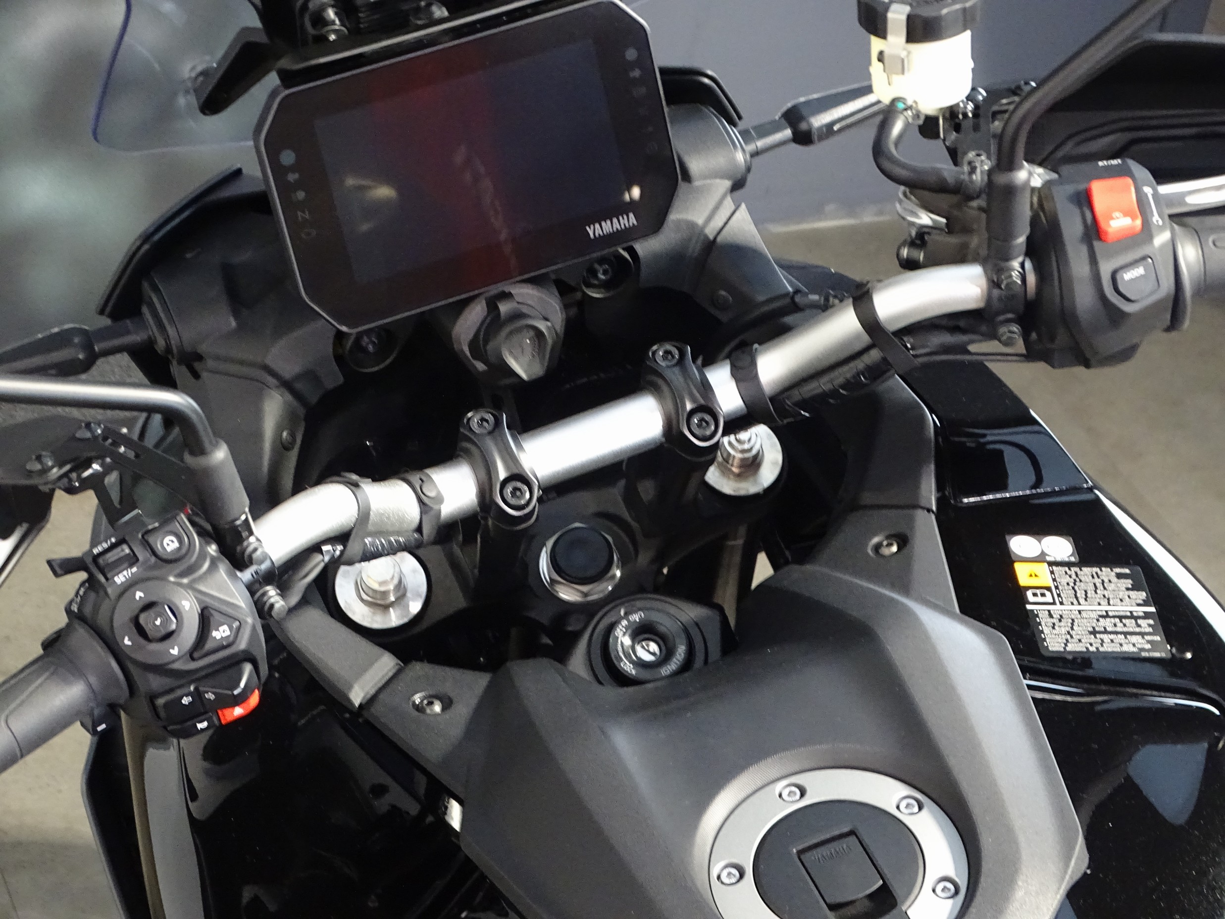 YAMAHA TRACER 9 Y-AMT