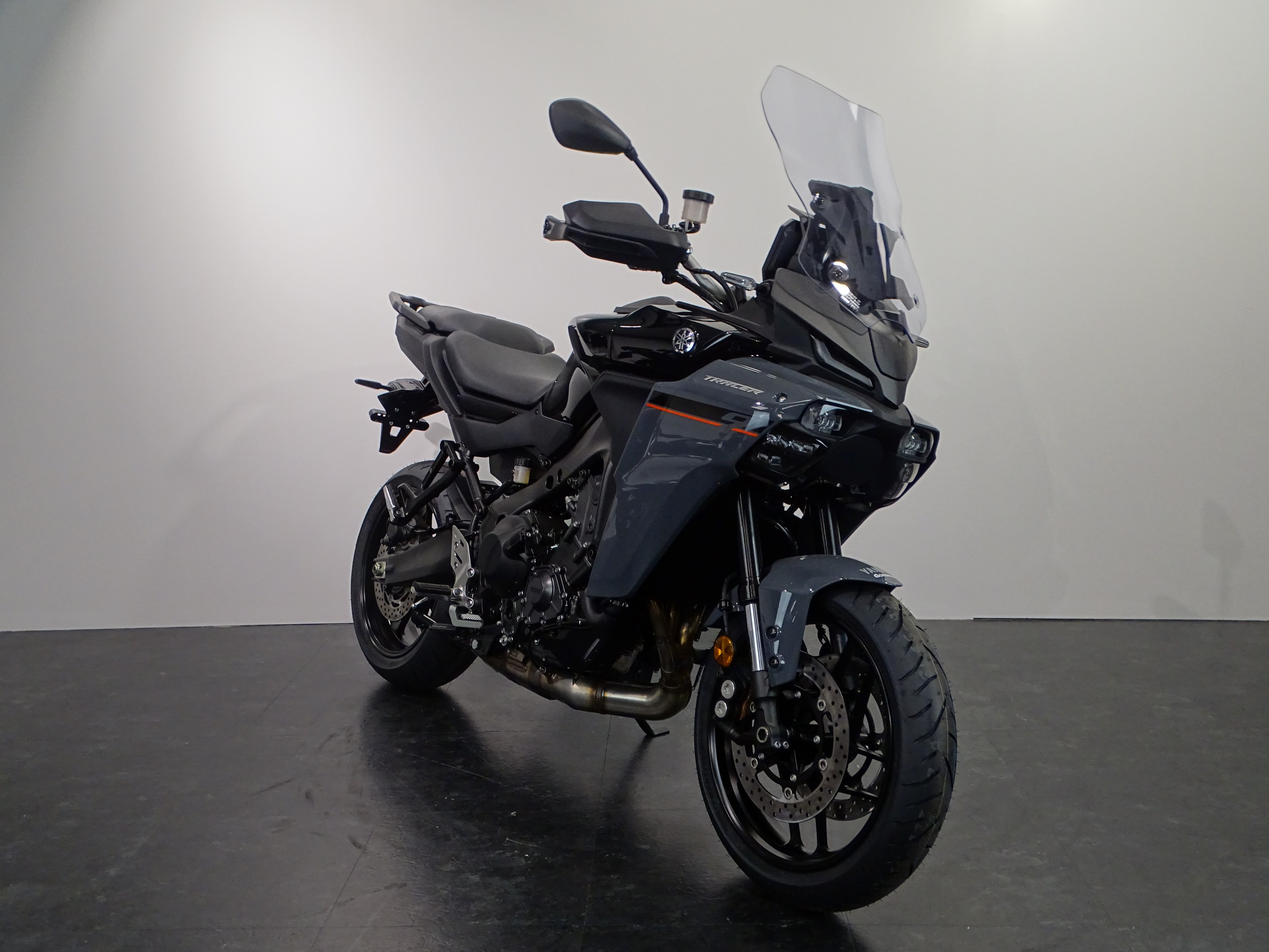 YAMAHA TRACER 9
