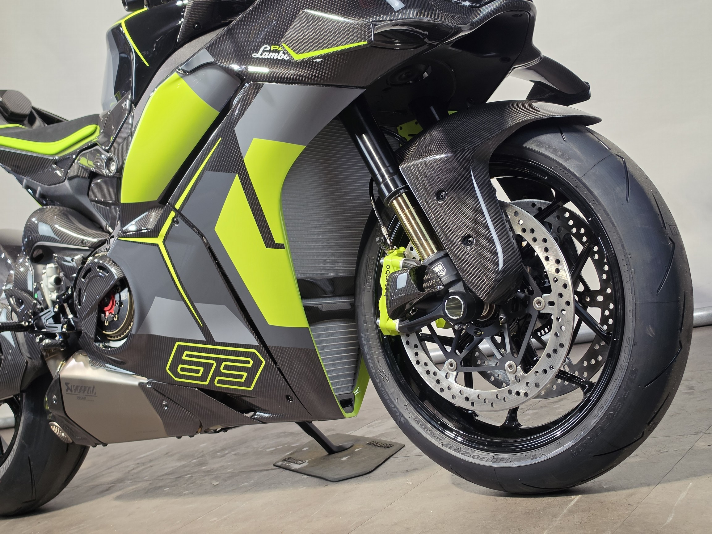 DUCATI PANIGALE V4 LAMBORGHINI
