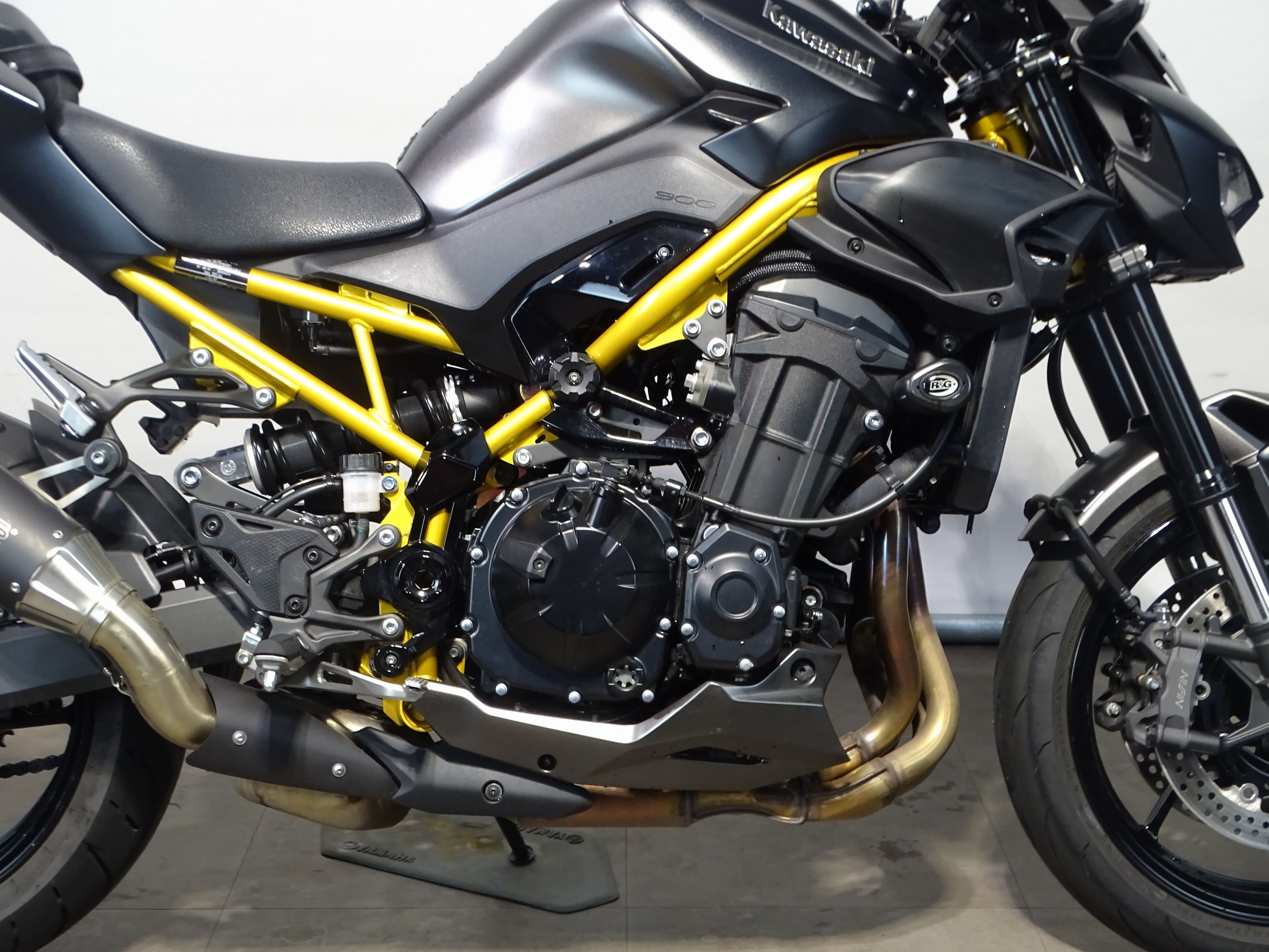 KAWASAKI Z 900 35 KW