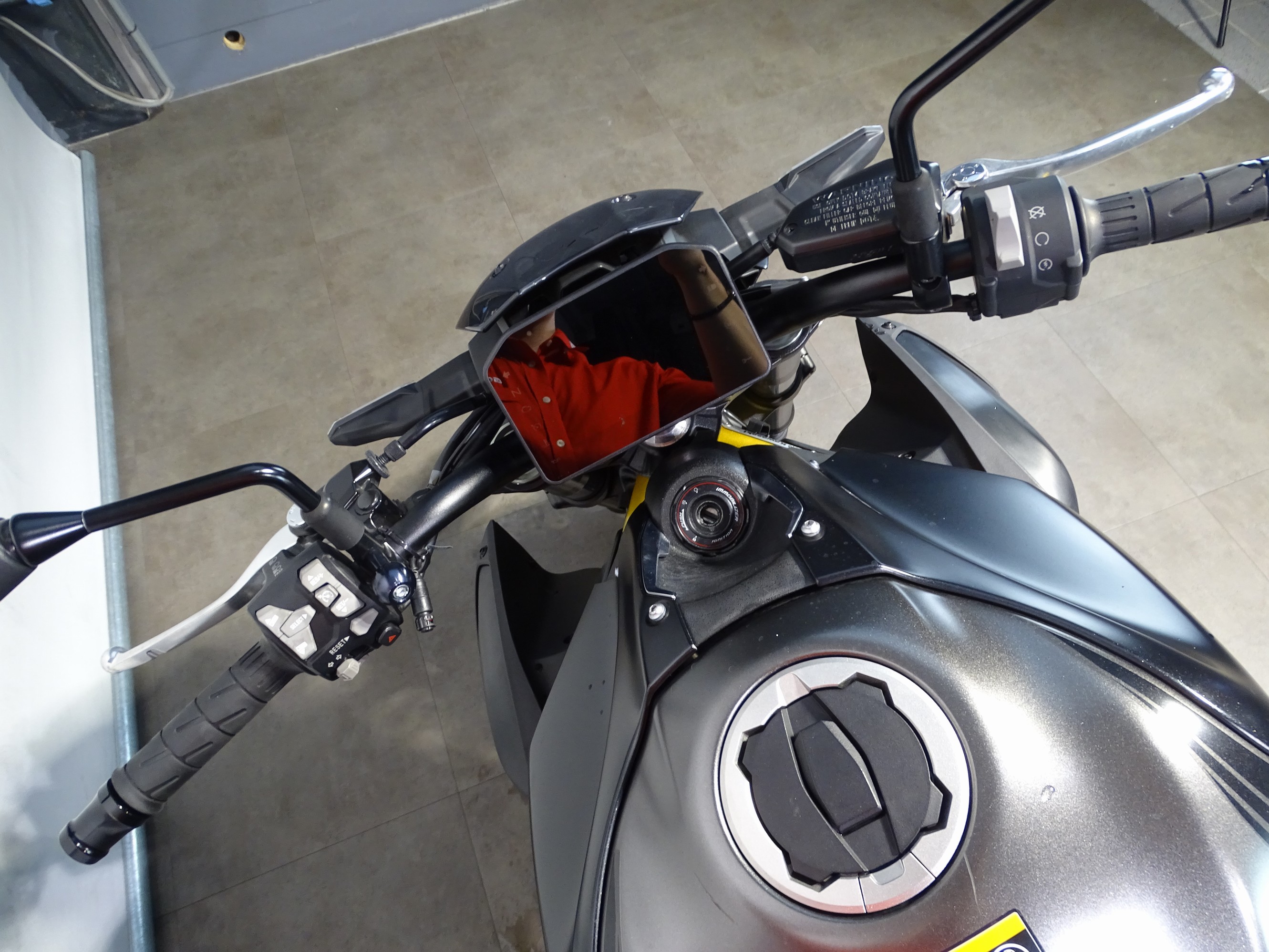 KAWASAKI Z 900 35 KW