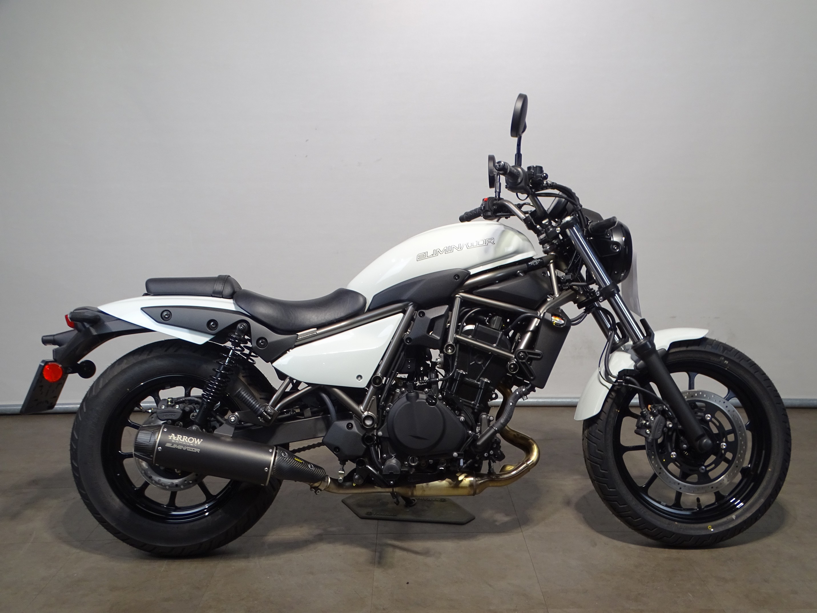 KAWASAKI ELIMINATOR 500