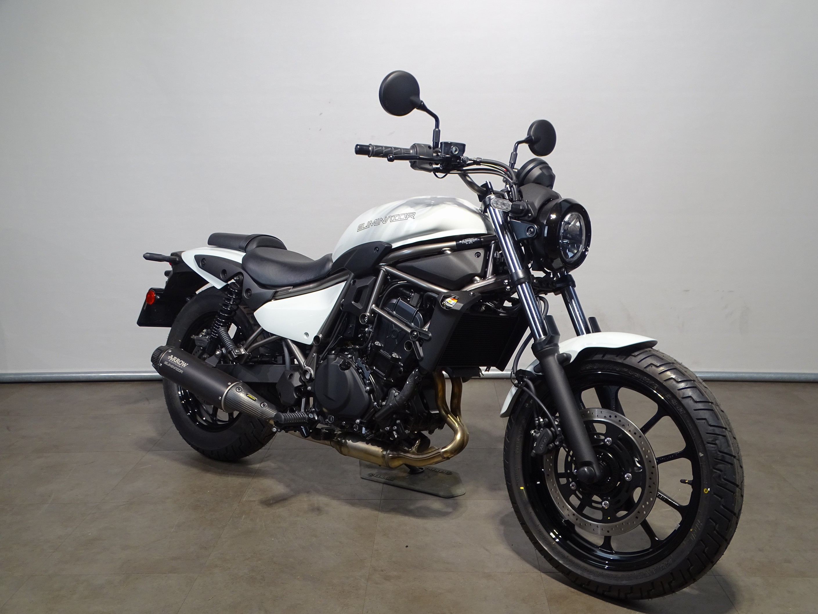 KAWASAKI ELIMINATOR 500