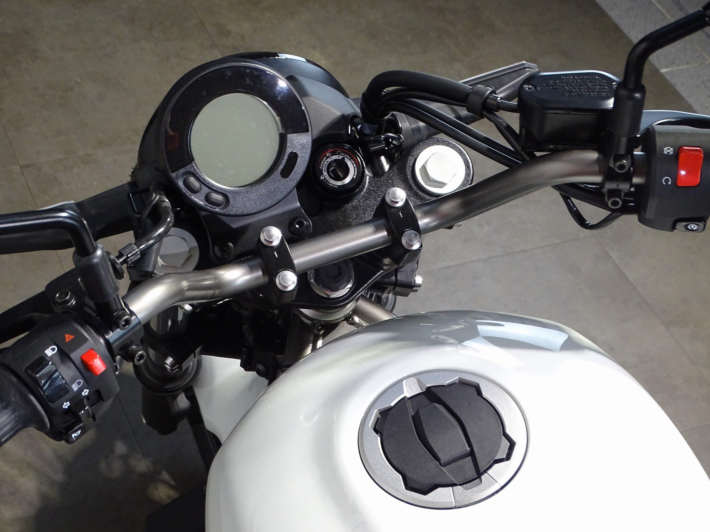 KAWASAKI ELIMINATOR 500