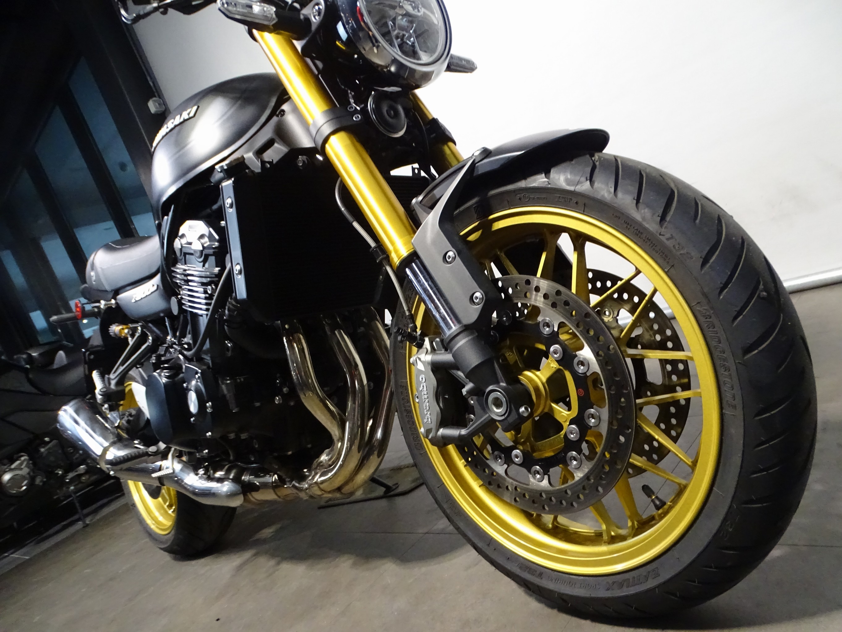 KAWASAKI Z 900 RS SE