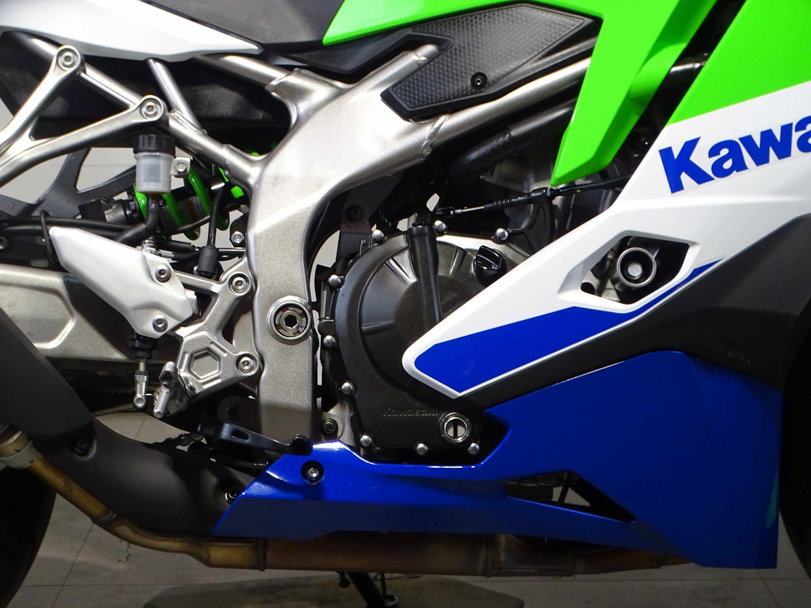 KAWASAKI ZX-4 RR