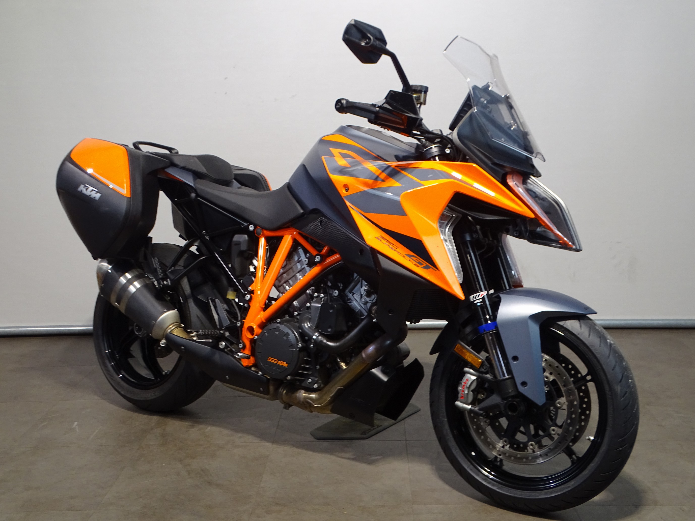 KTM 1290 SUPER DUKE GT