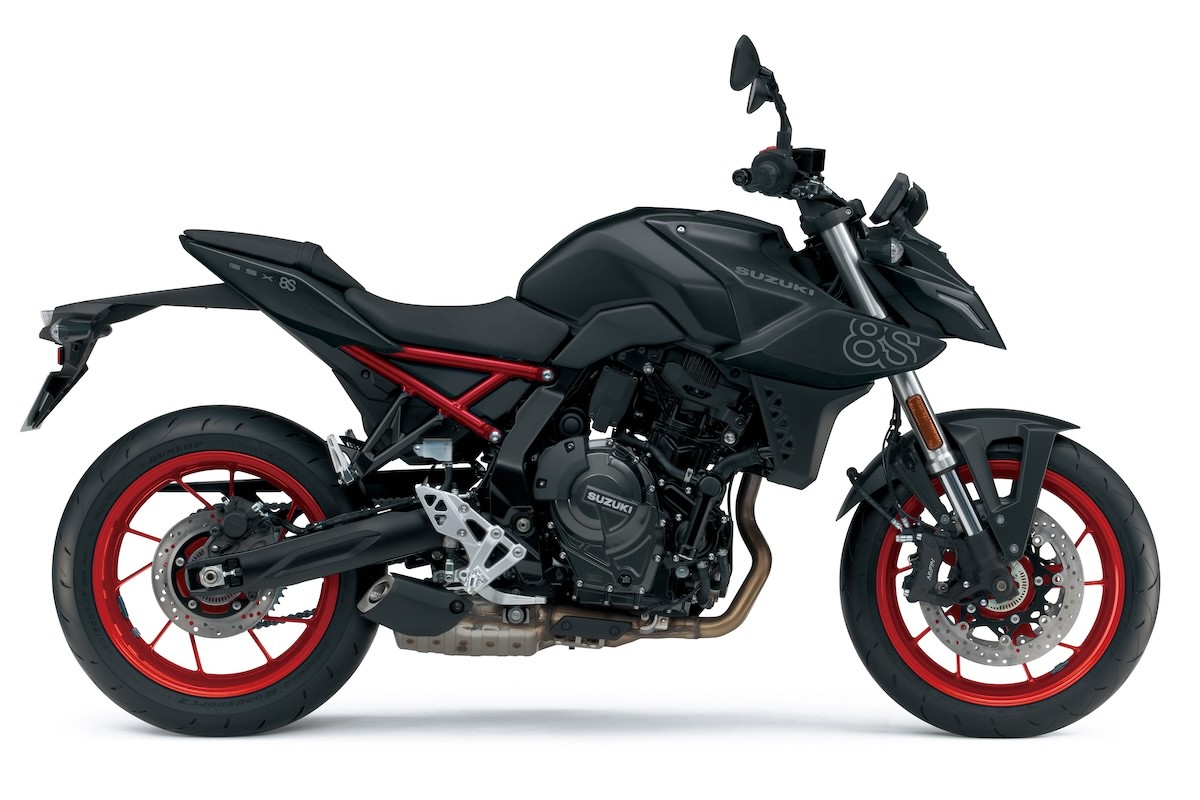 SUZUKI GSX-8S