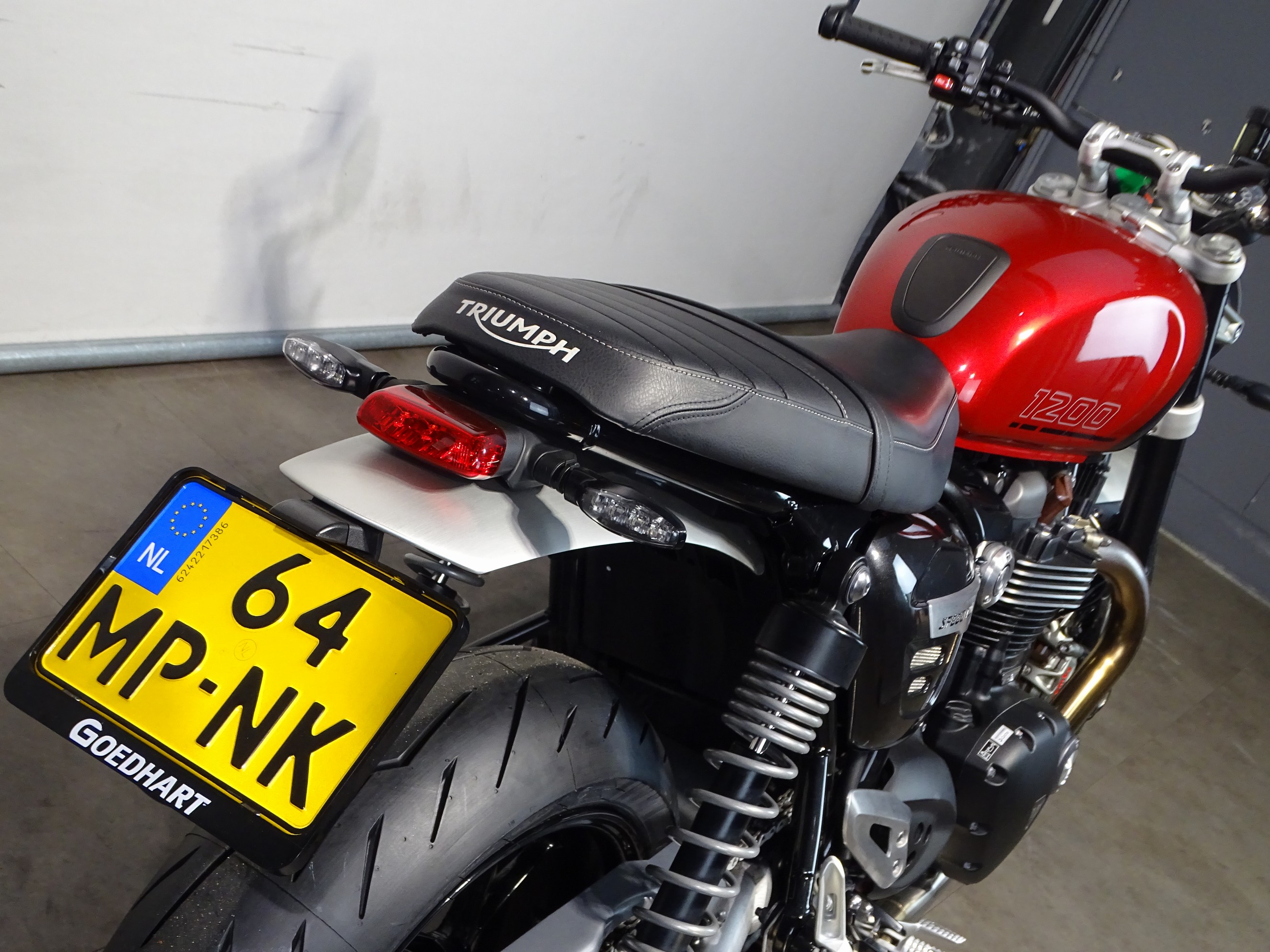 TRIUMPH SPEED TWIN 1200