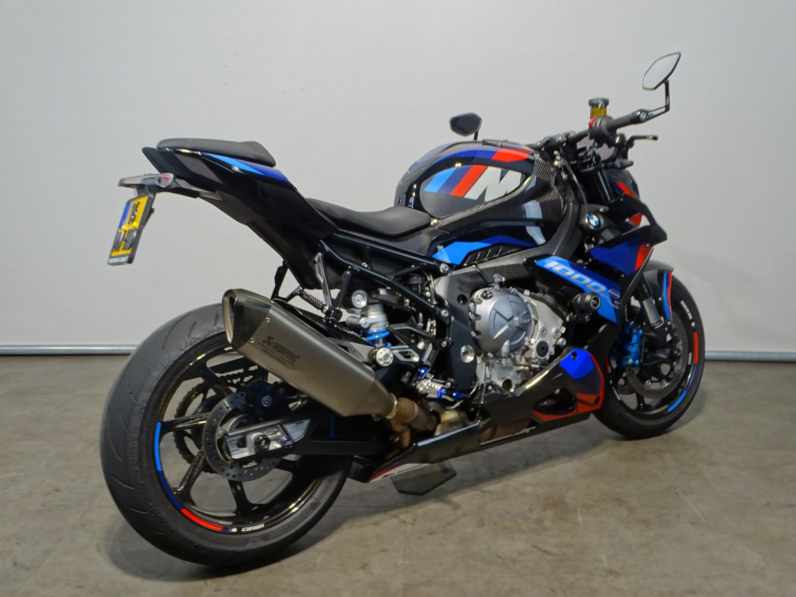 BMW M 1000 R