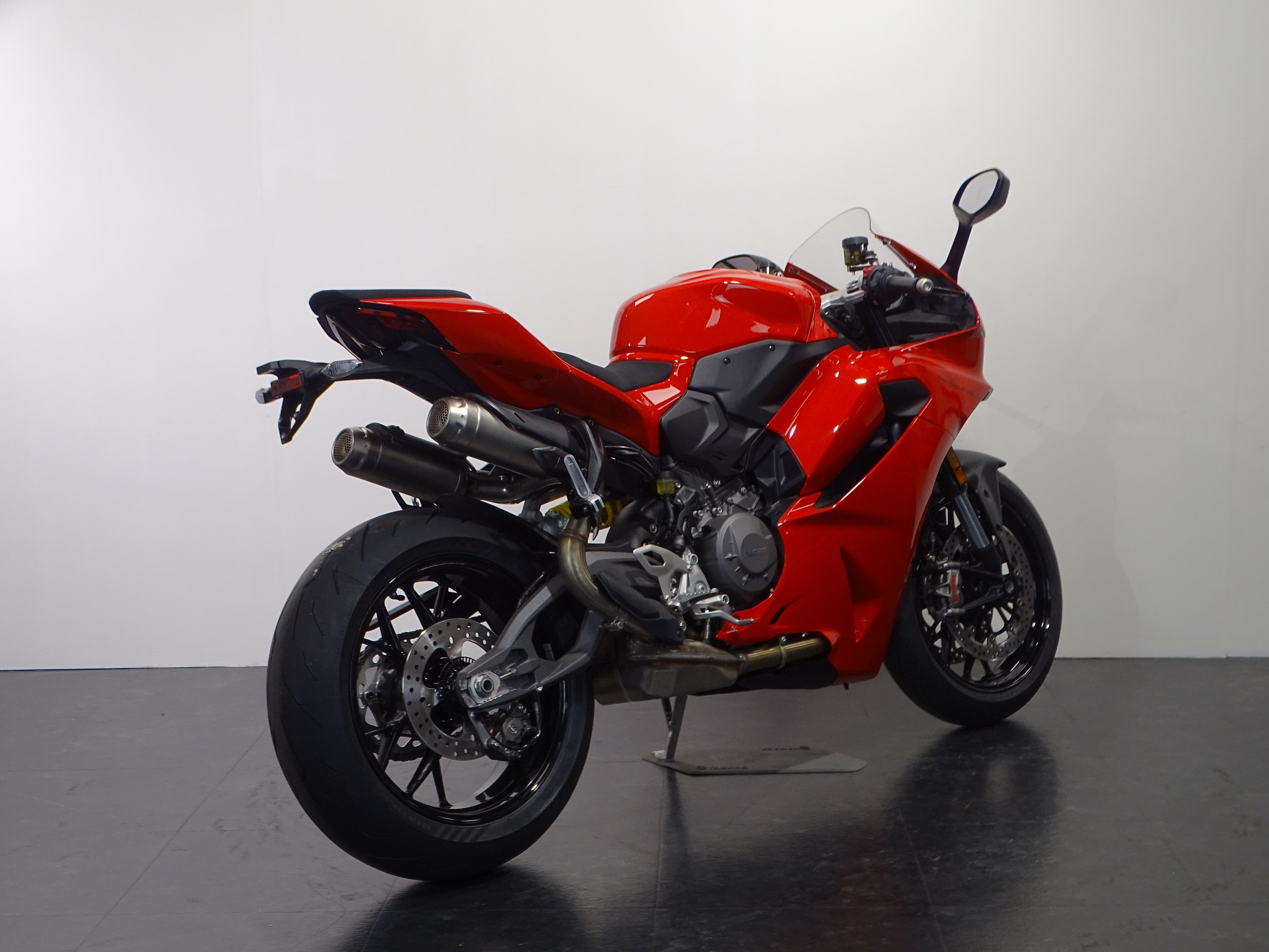 DUCATI PANIGALE V2