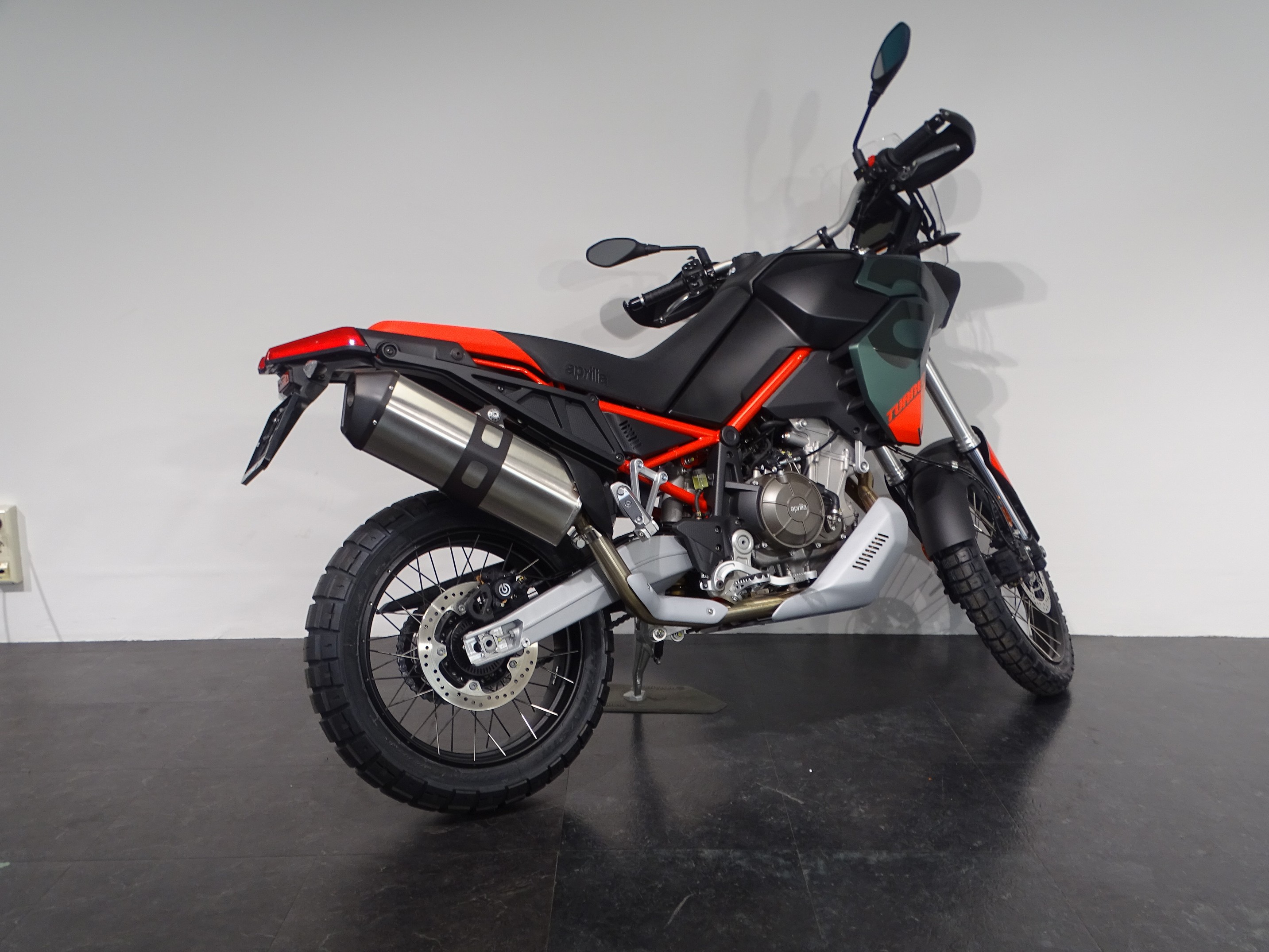 APRILIA TUAREG 660