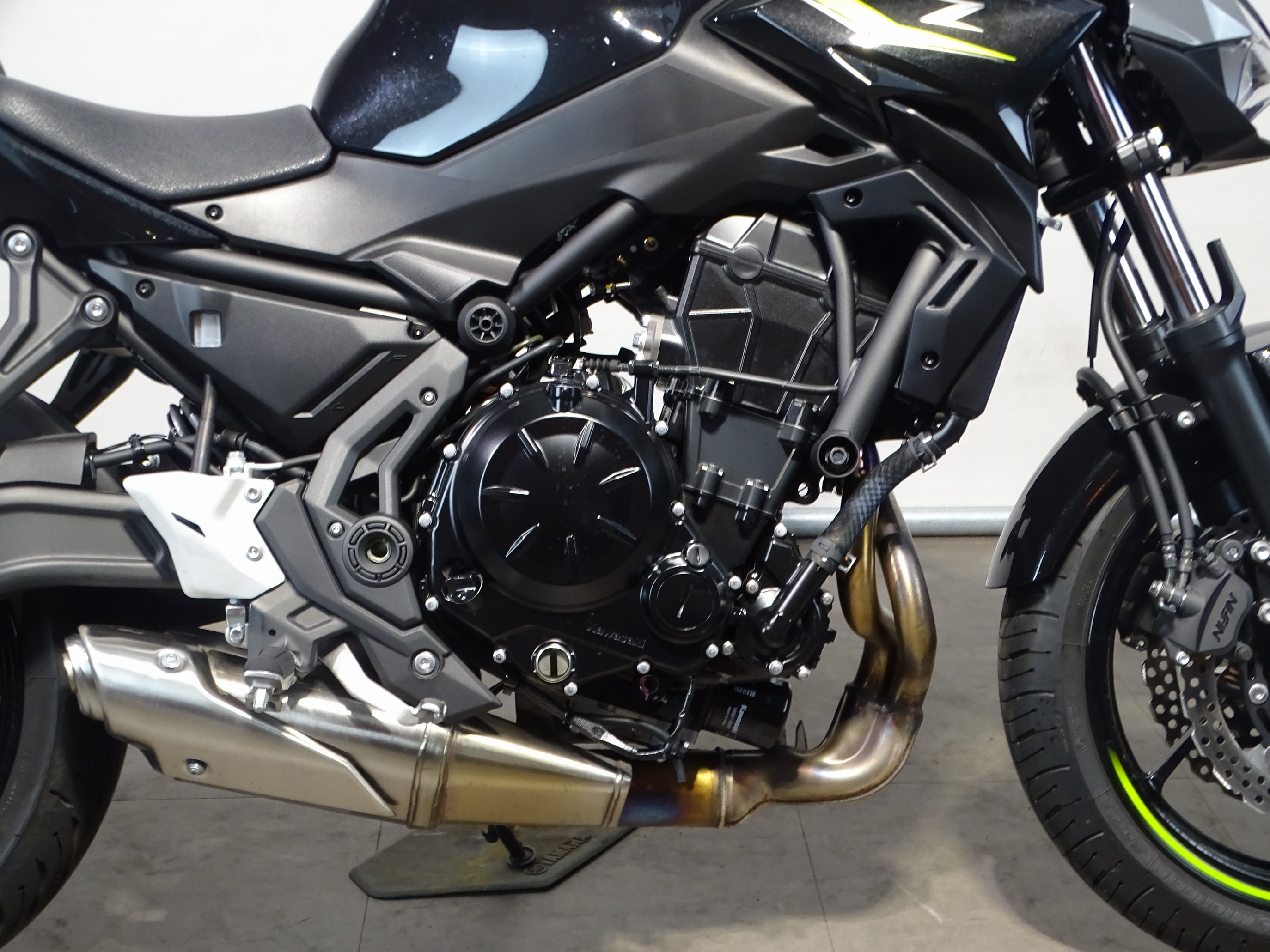 KAWASAKI Z 650