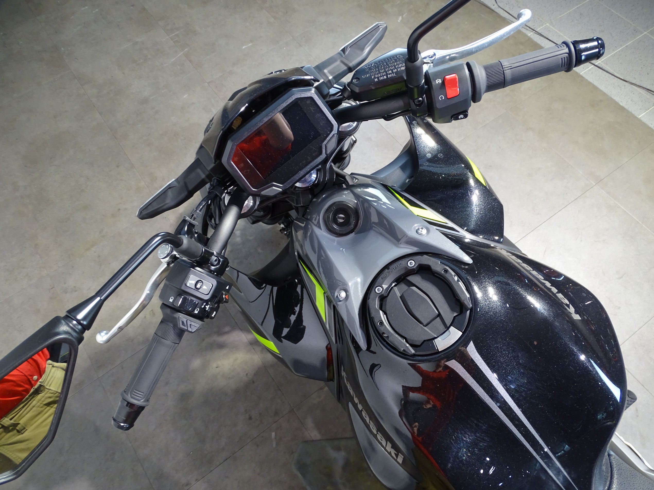 KAWASAKI Z 650