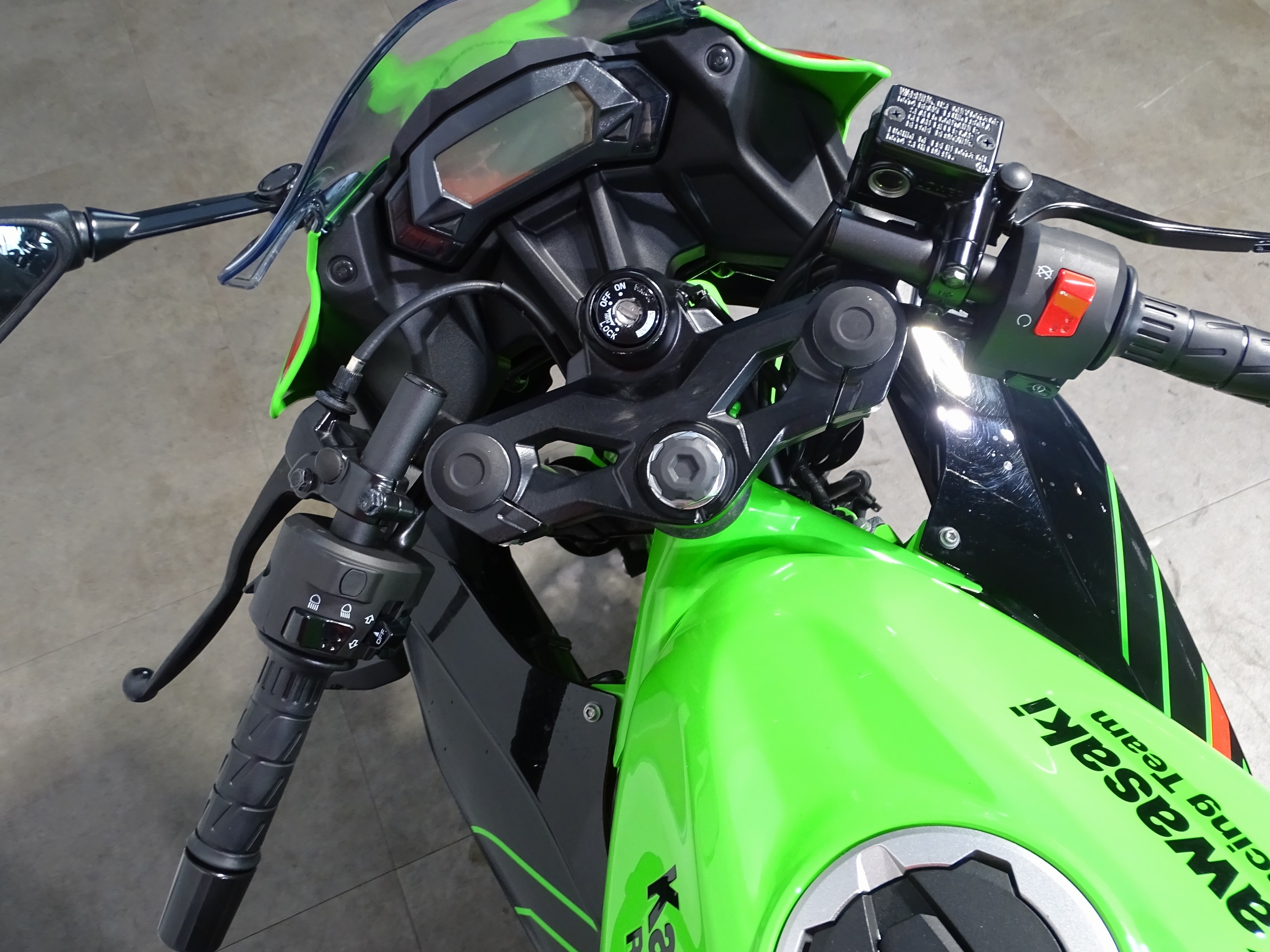 KAWASAKI NINJA 125
