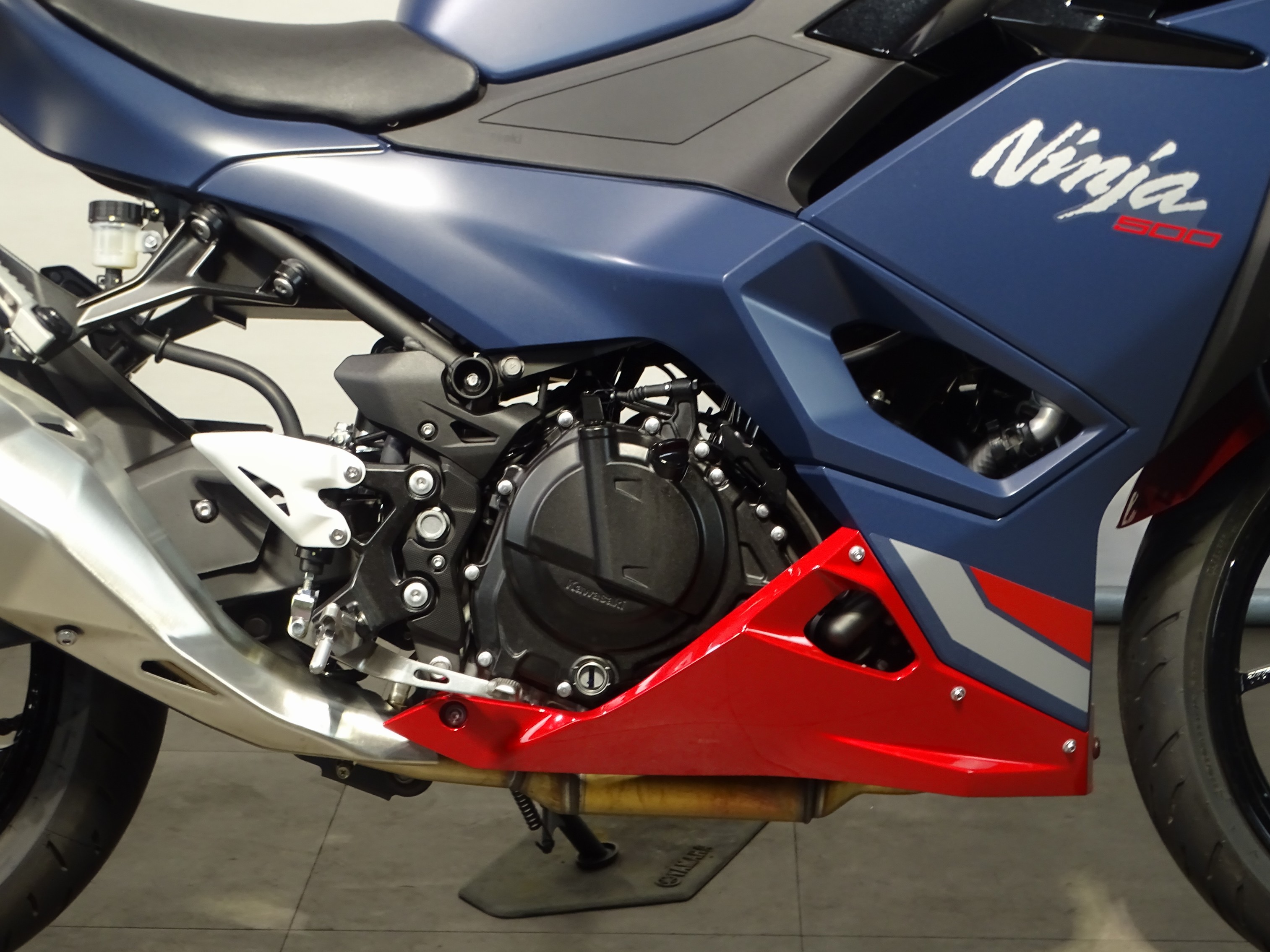 KAWASAKI NINJA 500 SE