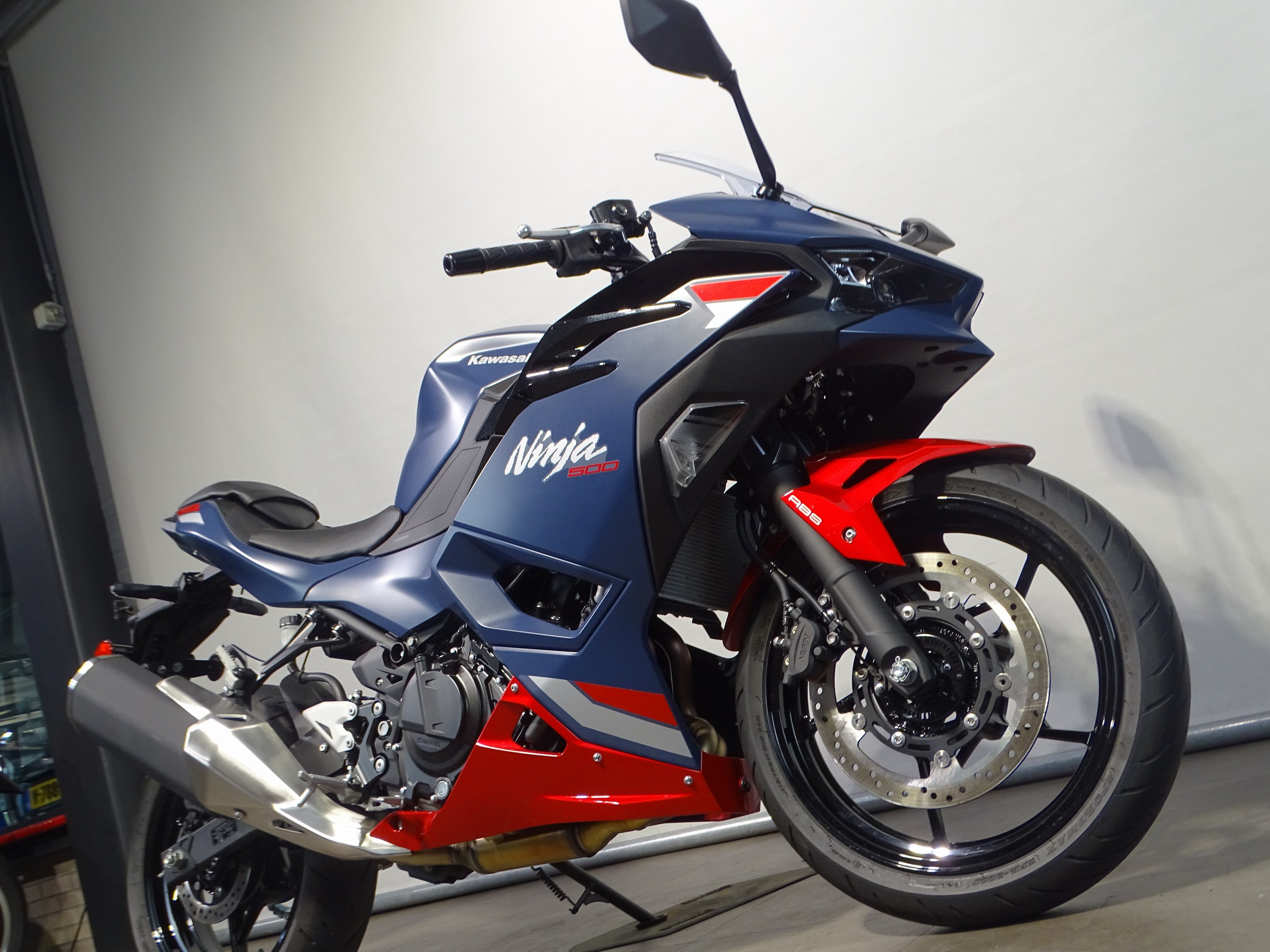 KAWASAKI NINJA 500 SE