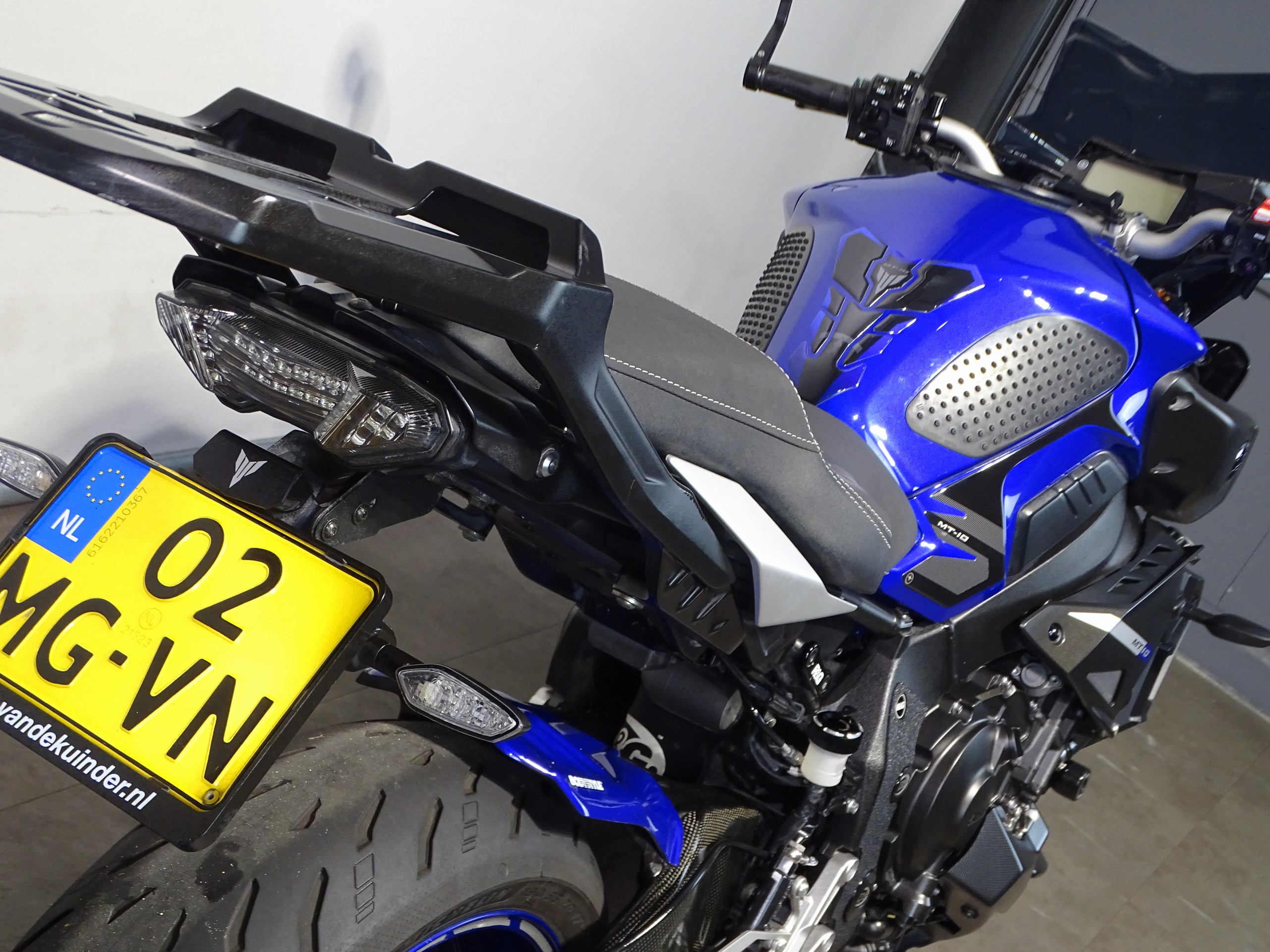 YAMAHA MT-10 ABS