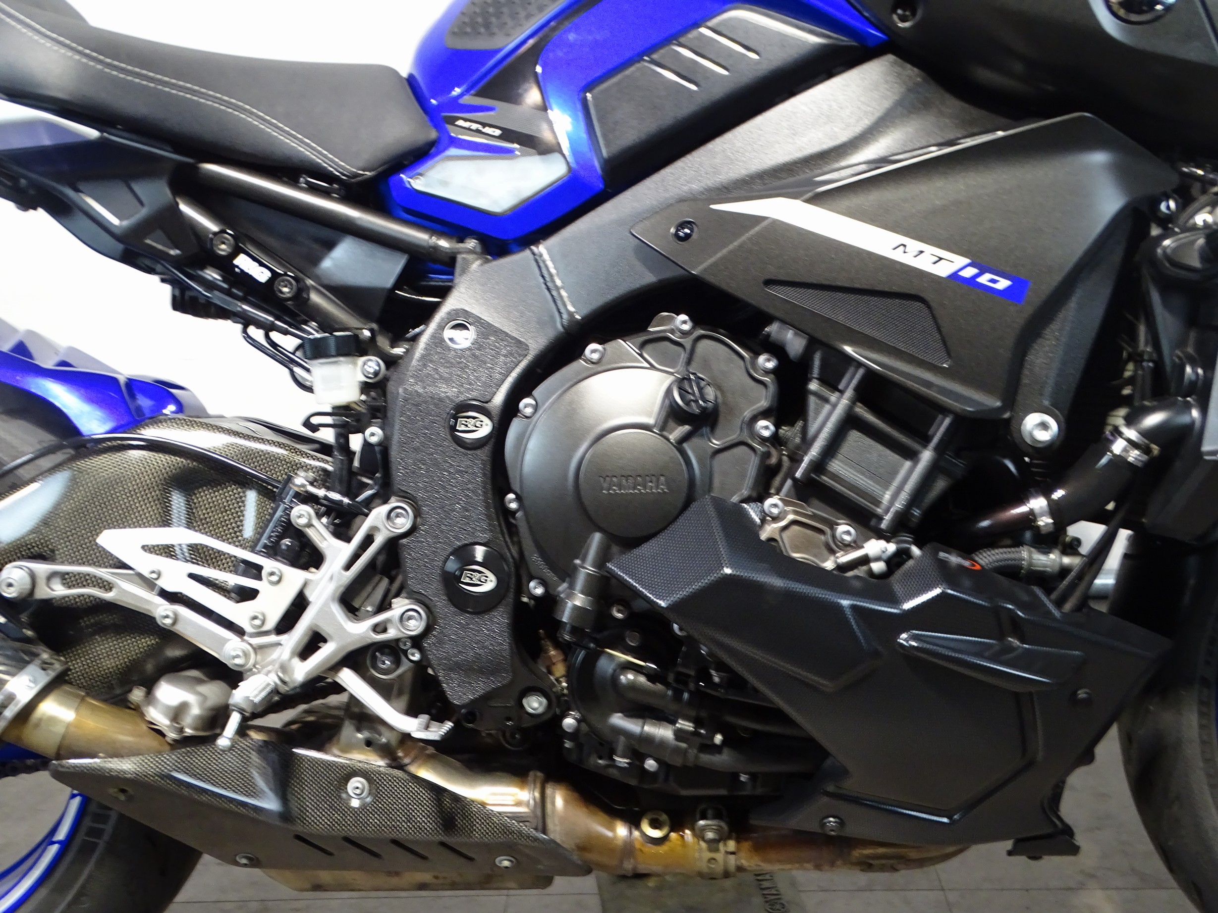 YAMAHA MT-10 ABS