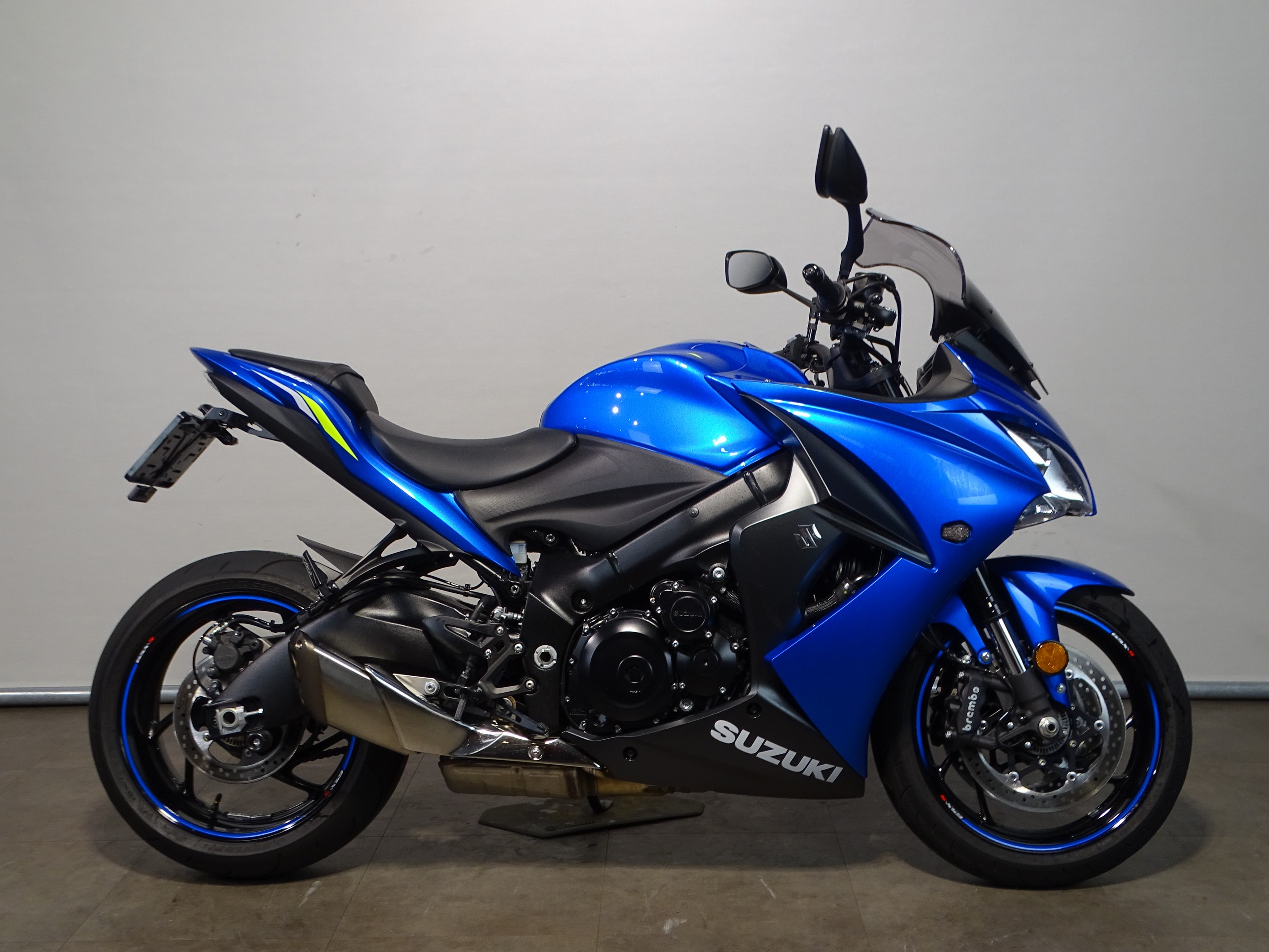 SUZUKI GSX-S 1000 F