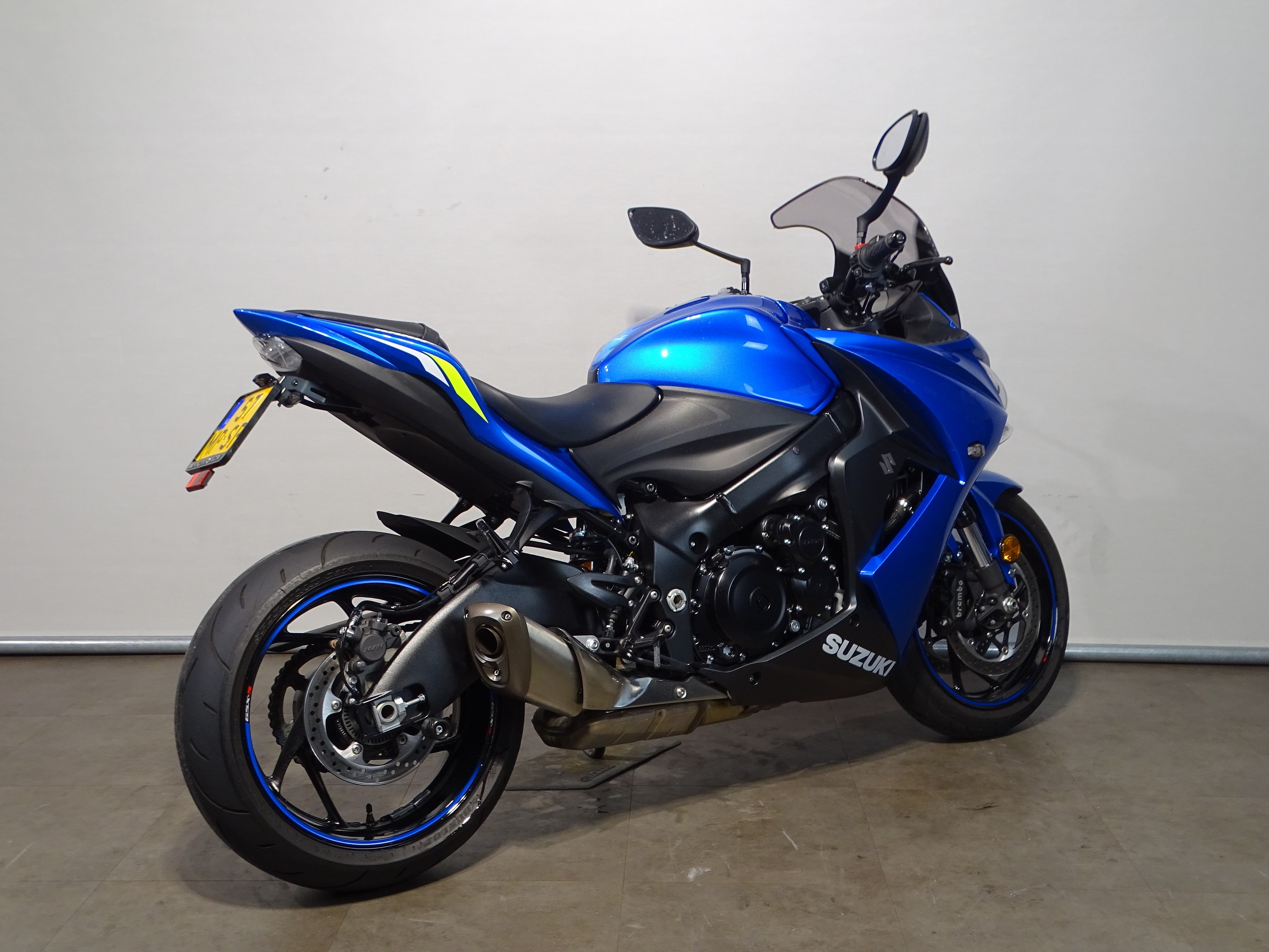 SUZUKI GSX-S 1000 F