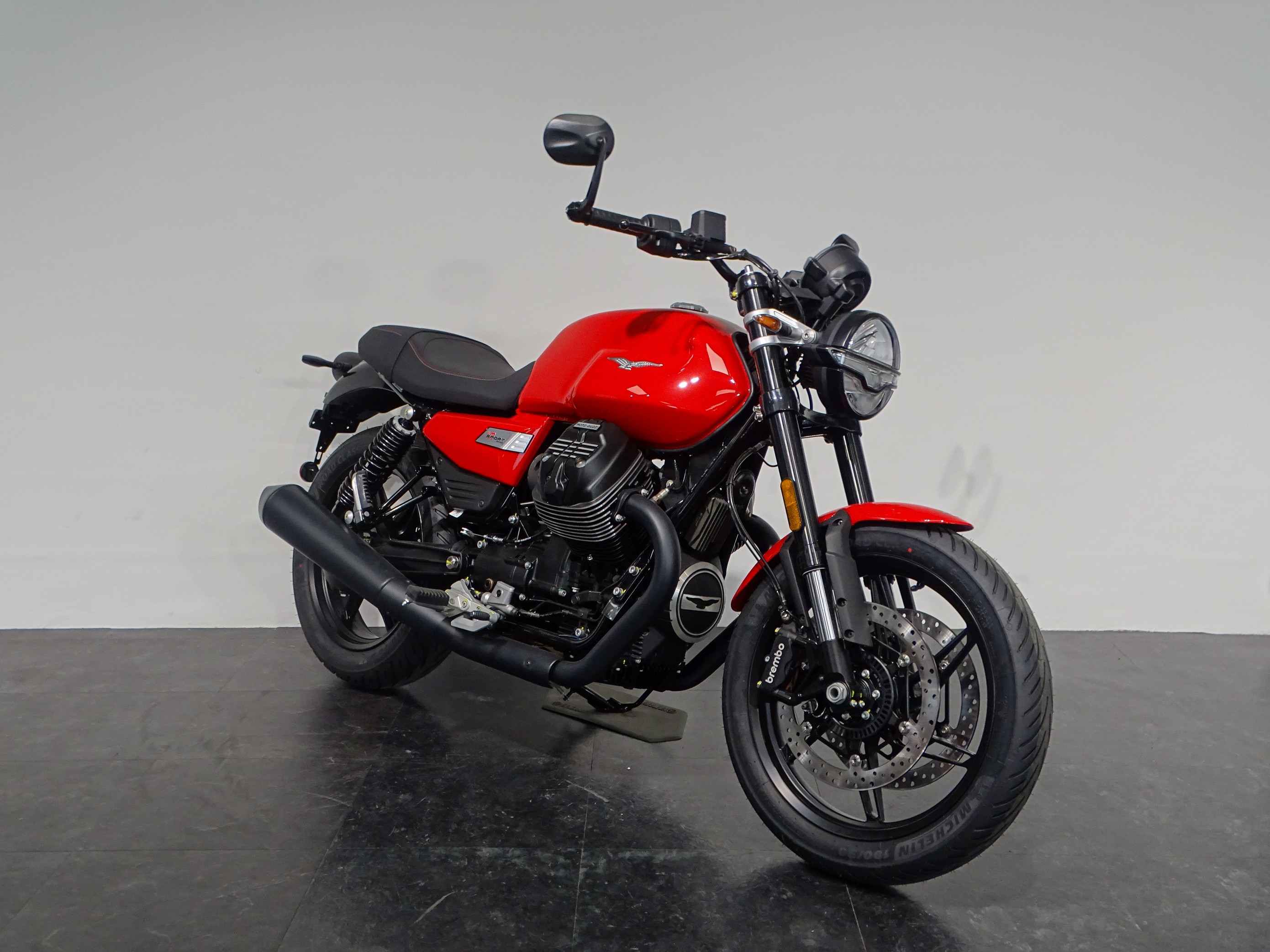 MOTO GUZZI V 7 SPORT