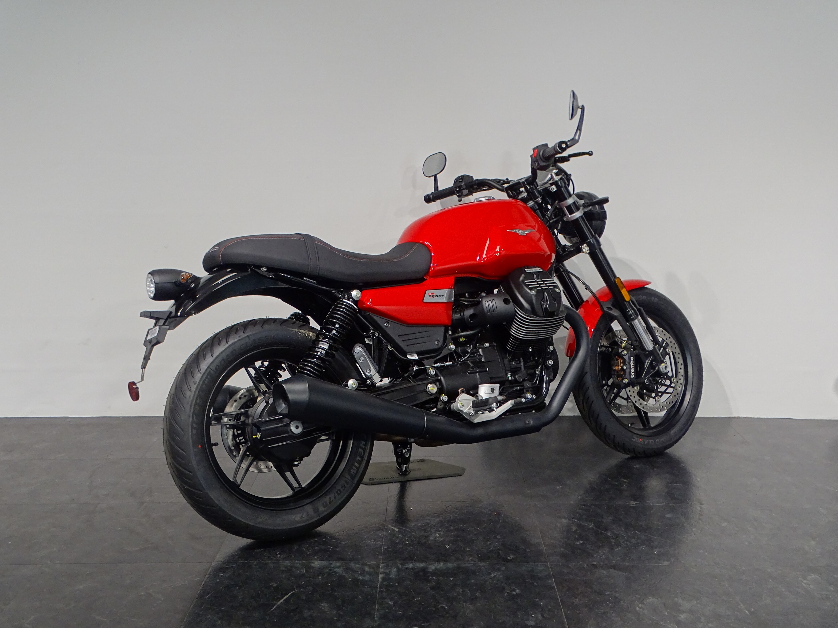 MOTO GUZZI V 7 SPORT