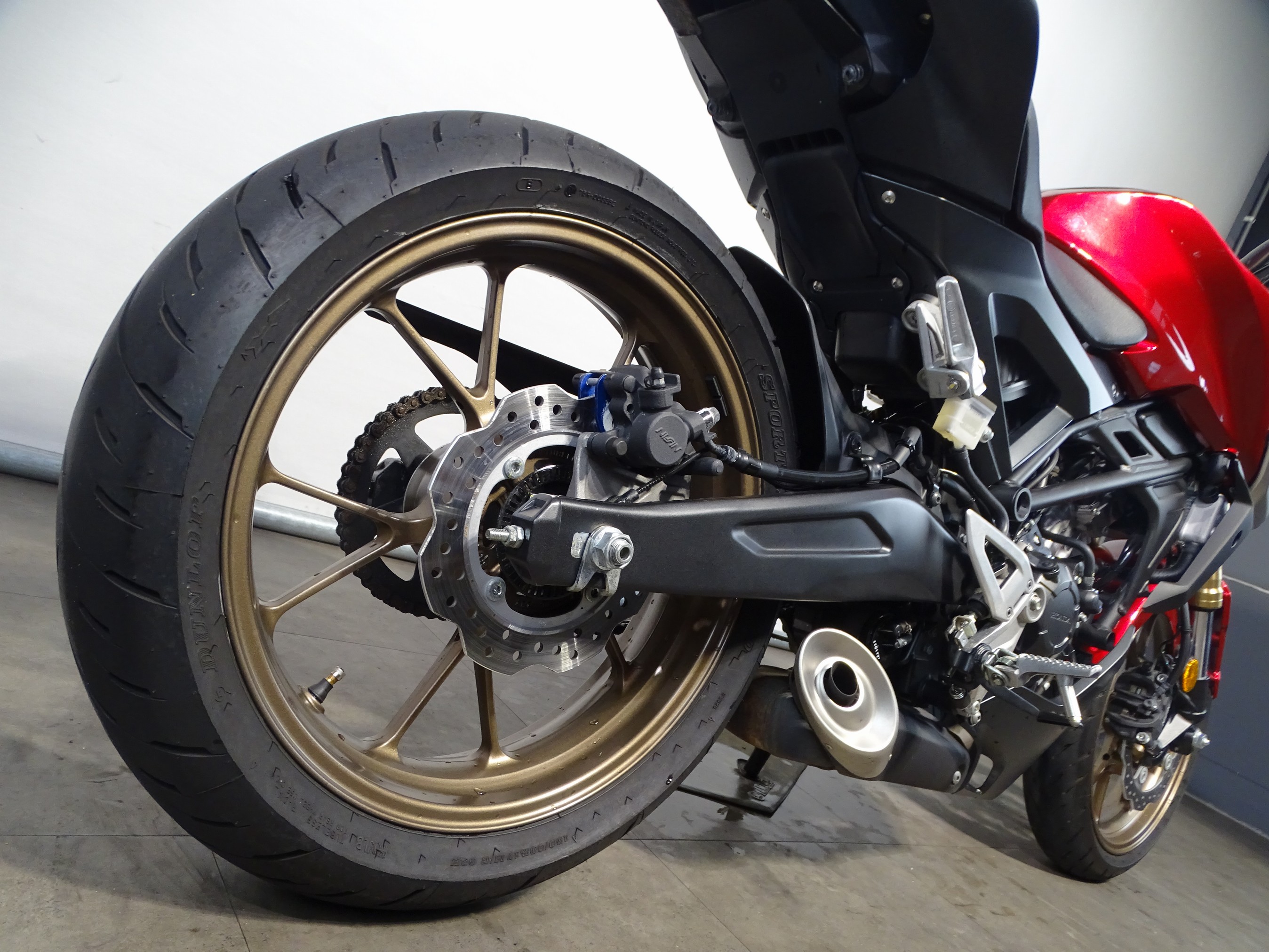 HONDA CB 125 R