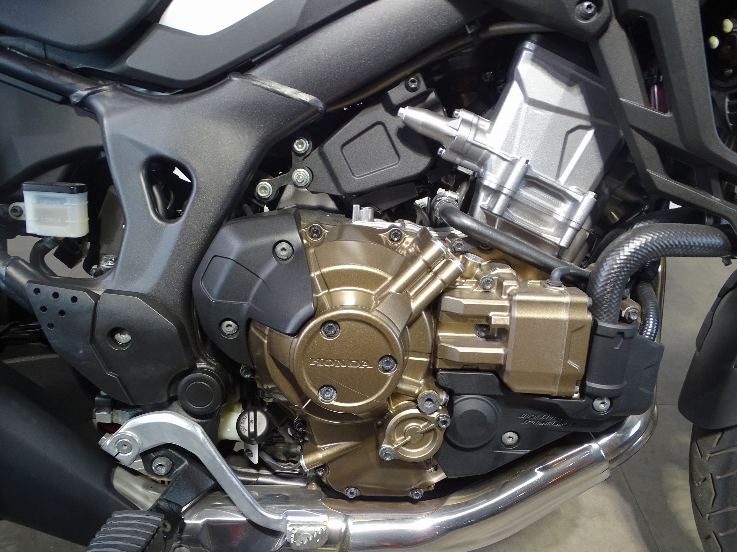 HONDA CRF 1000 AFRICA TWIN DCT